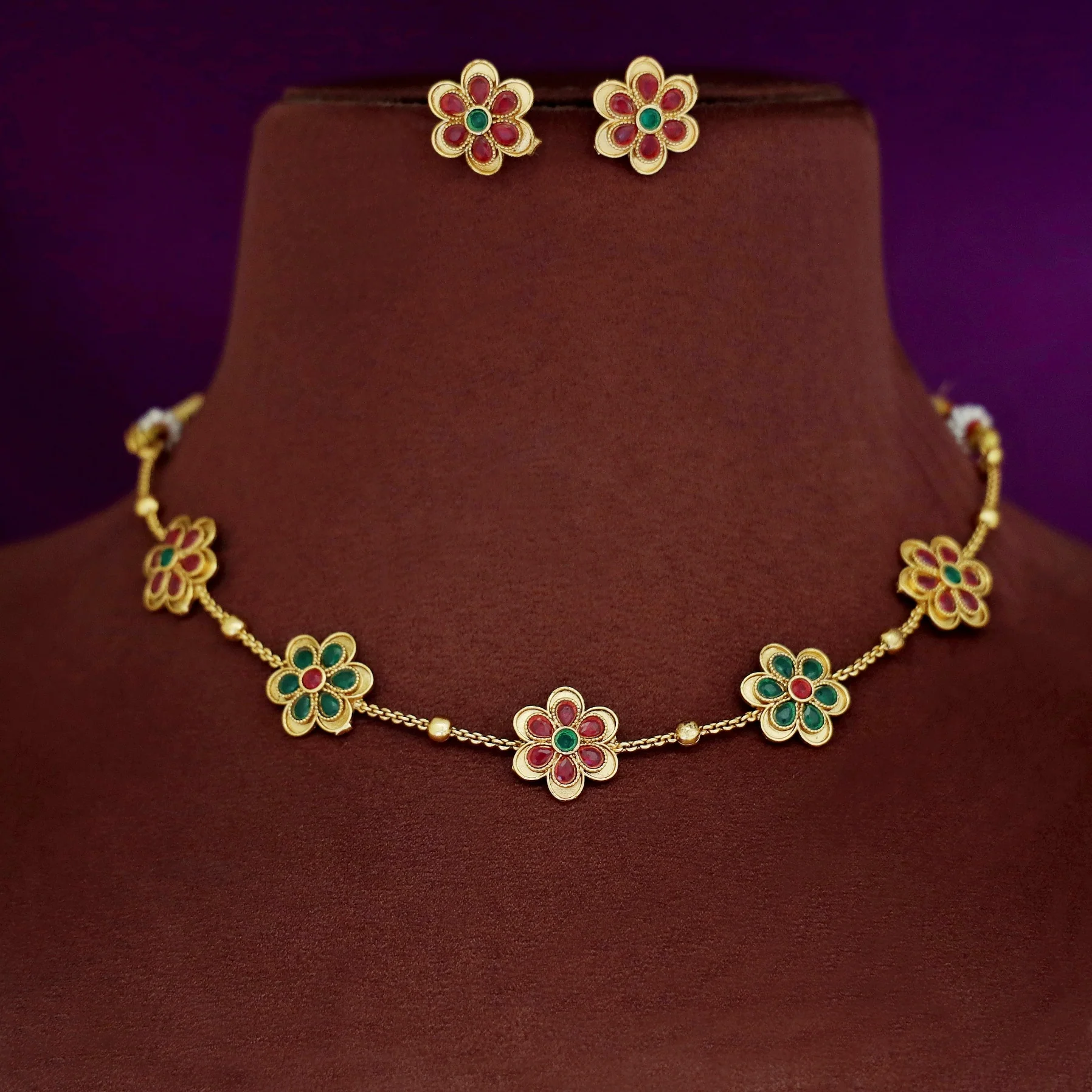 Adwita 5 Flower Golden Ball Choker With Earring - Image 9