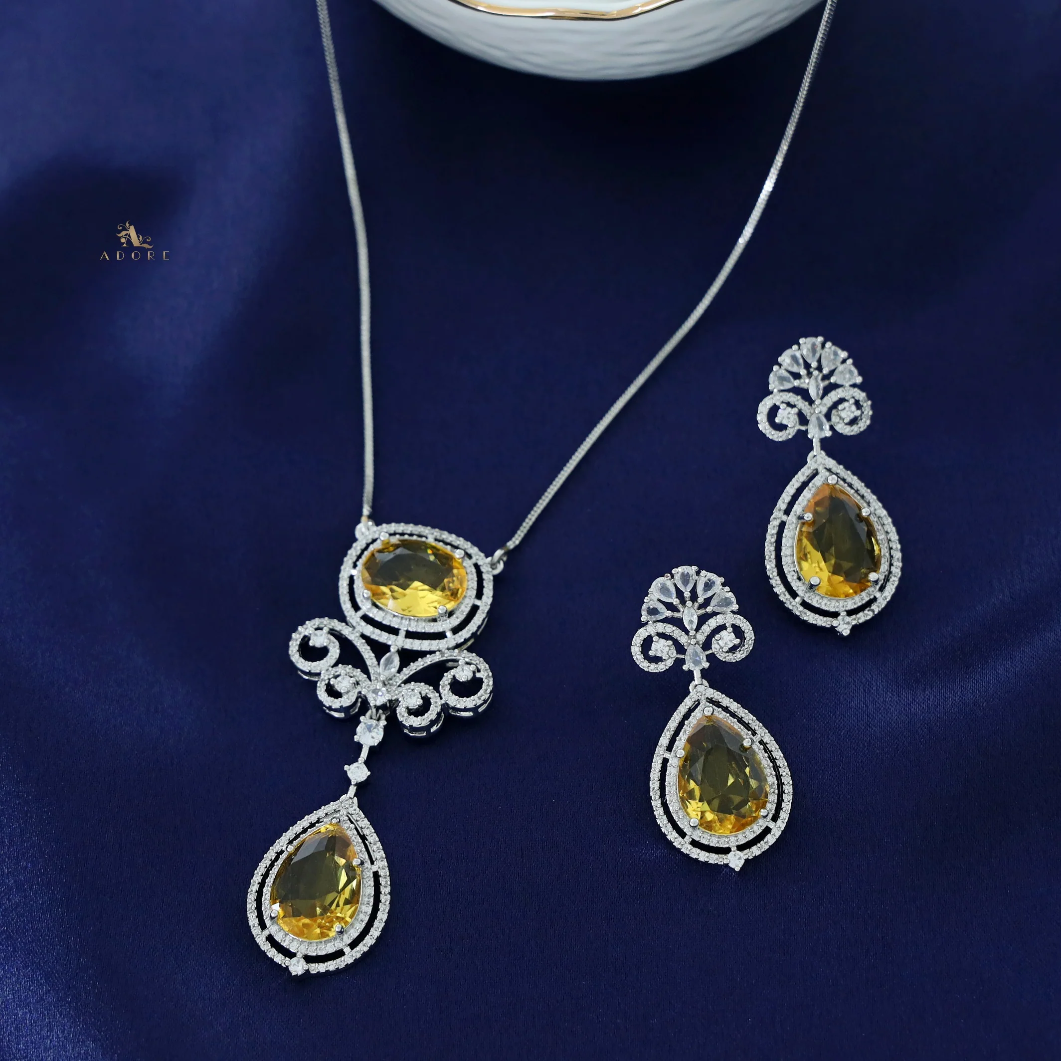 Agastya AD Stone Drop Neckpiece With Earring - Image 3