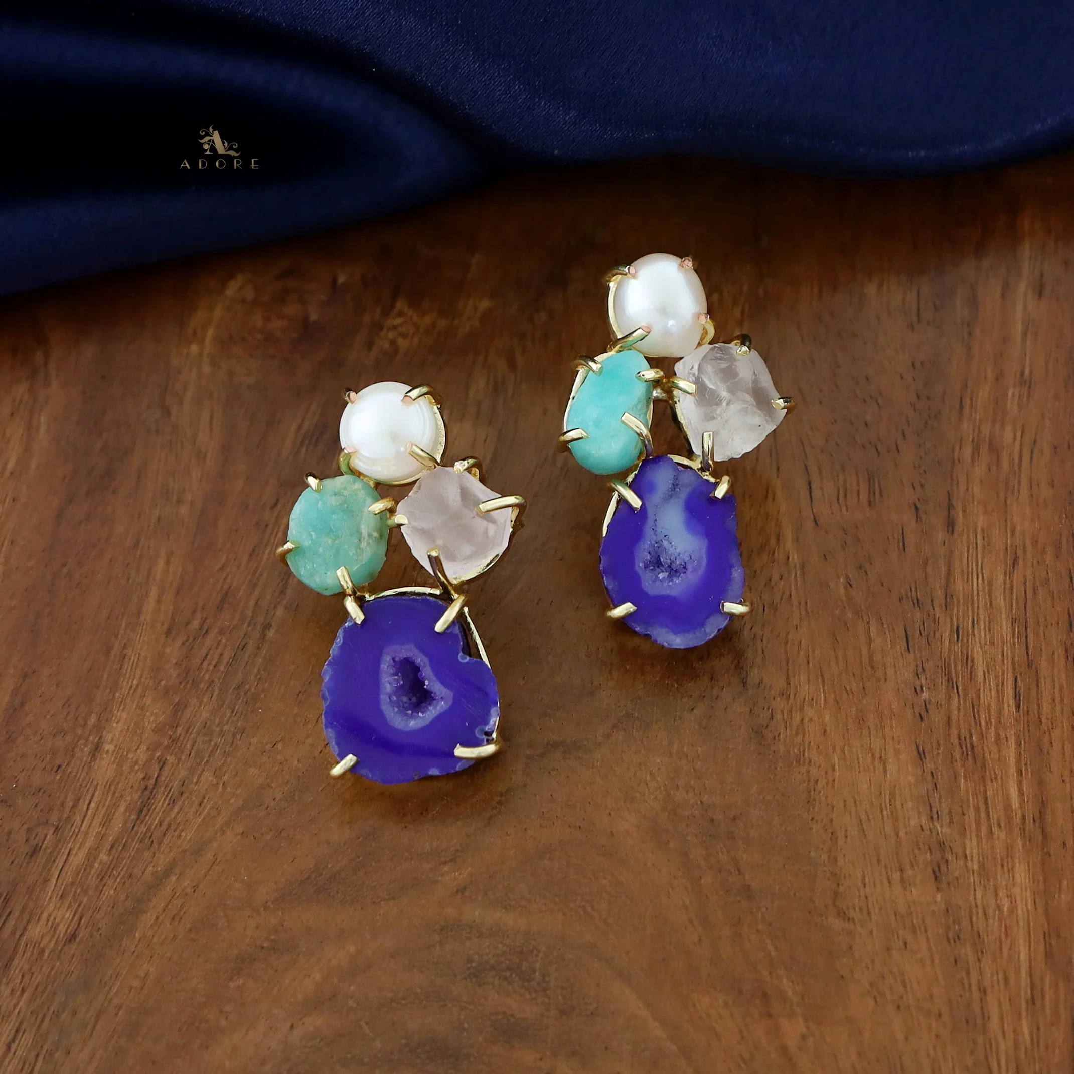 Agate Raw Stone + Pearl Earring - Image 16