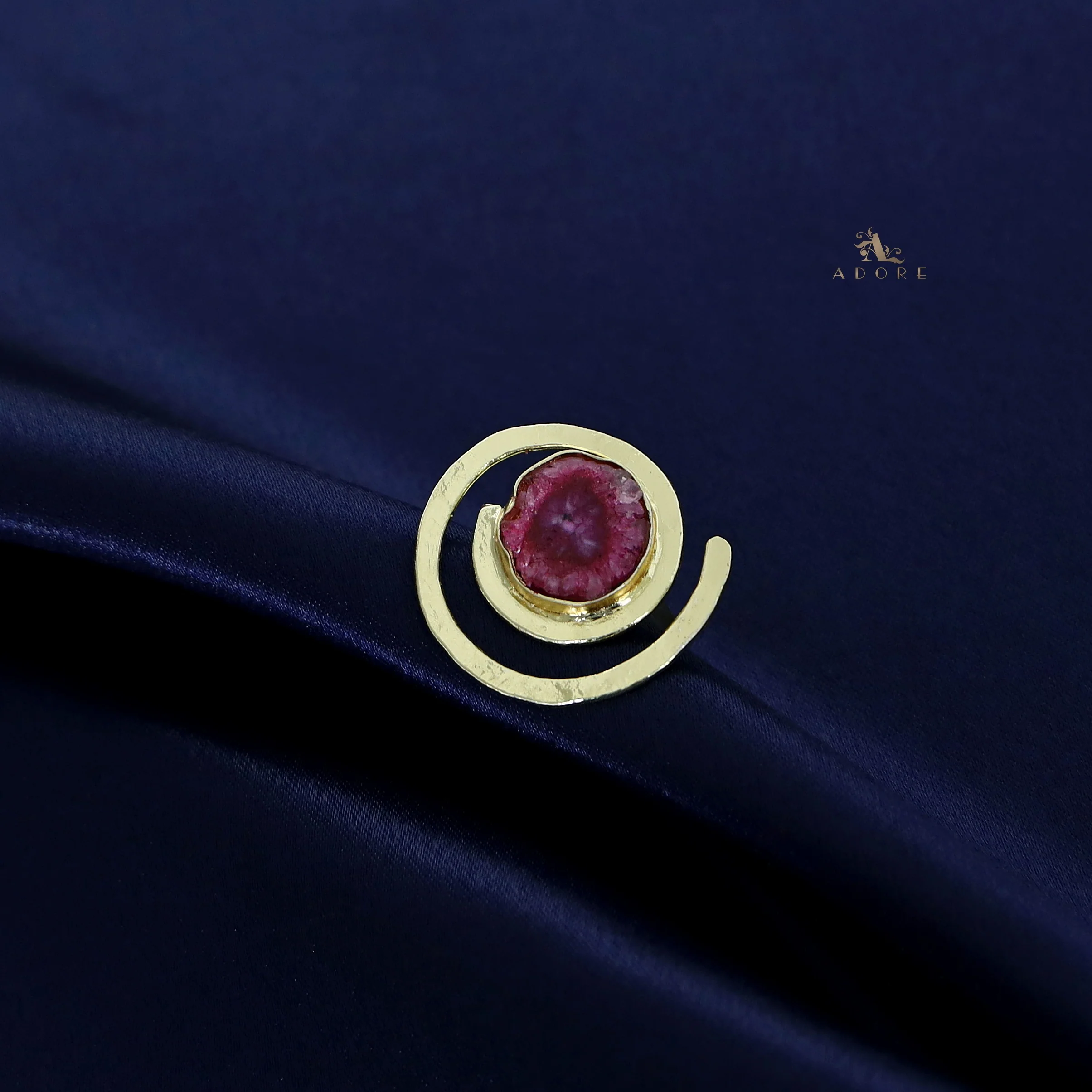 Agate Single Stone Spiral Golden Ring - Image 17