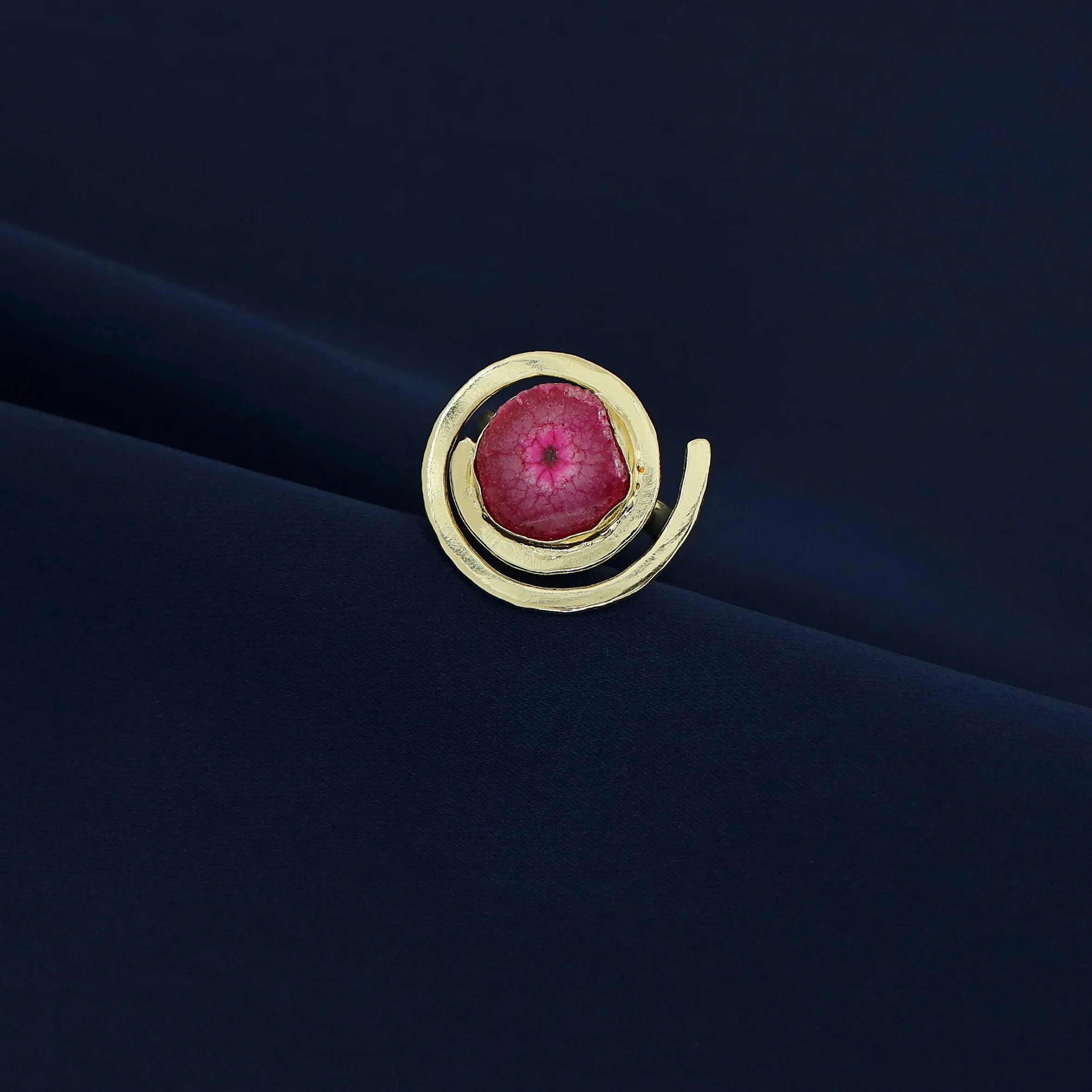 Agate Single Stone Spiral Golden Ring - Image 6