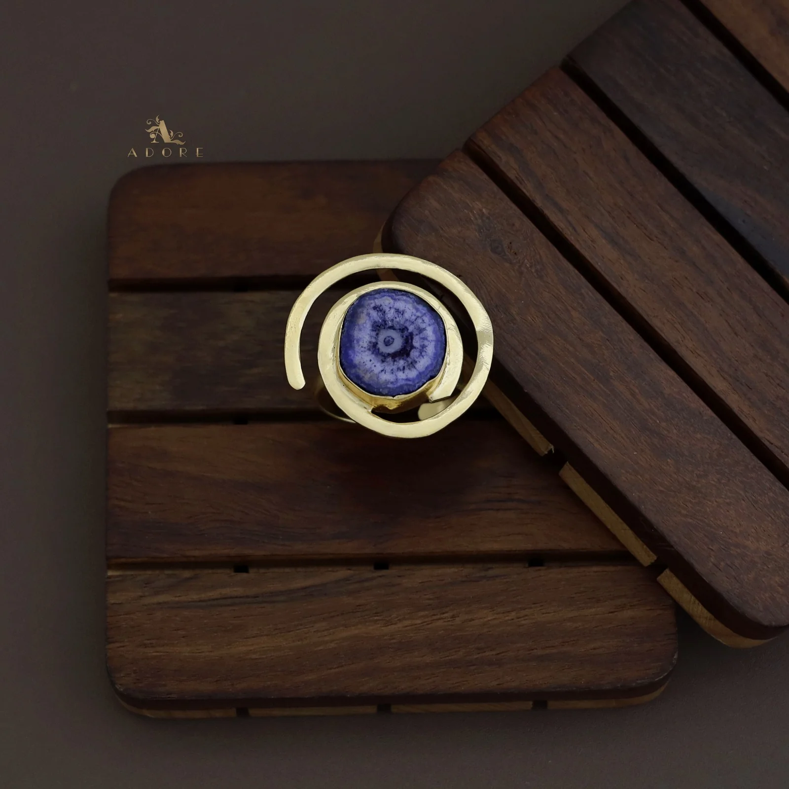 Agate Single Stone Spiral Golden Ring - Image 8