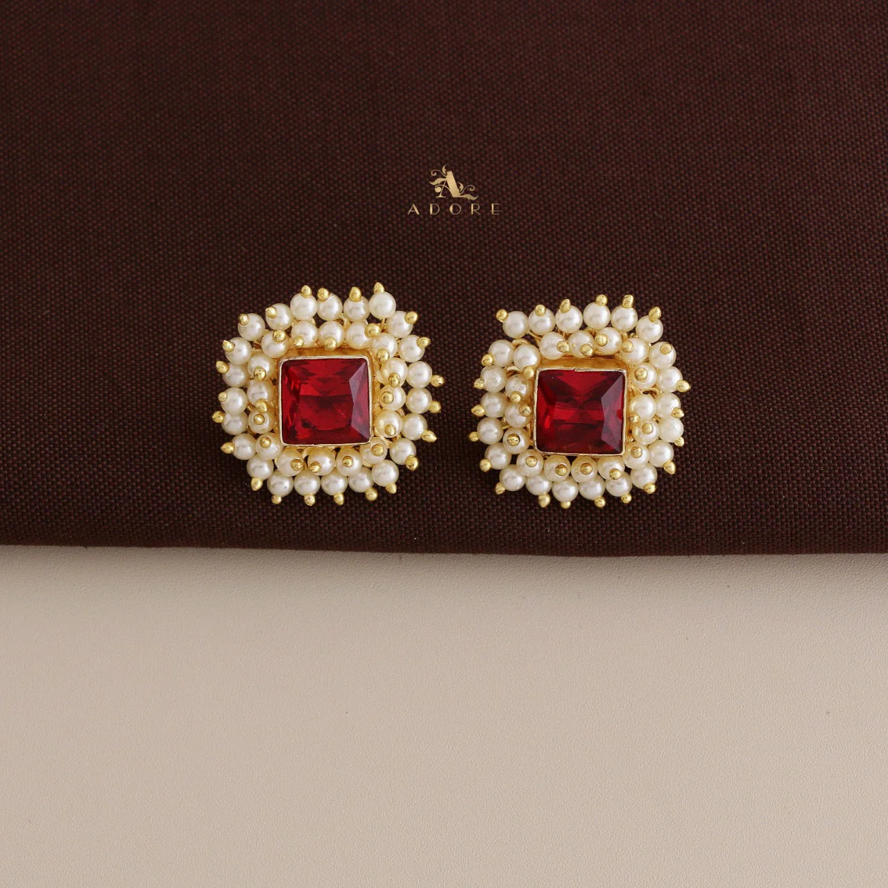 Ahelia Glossy Square Cluster Pearl Earring - Image 15