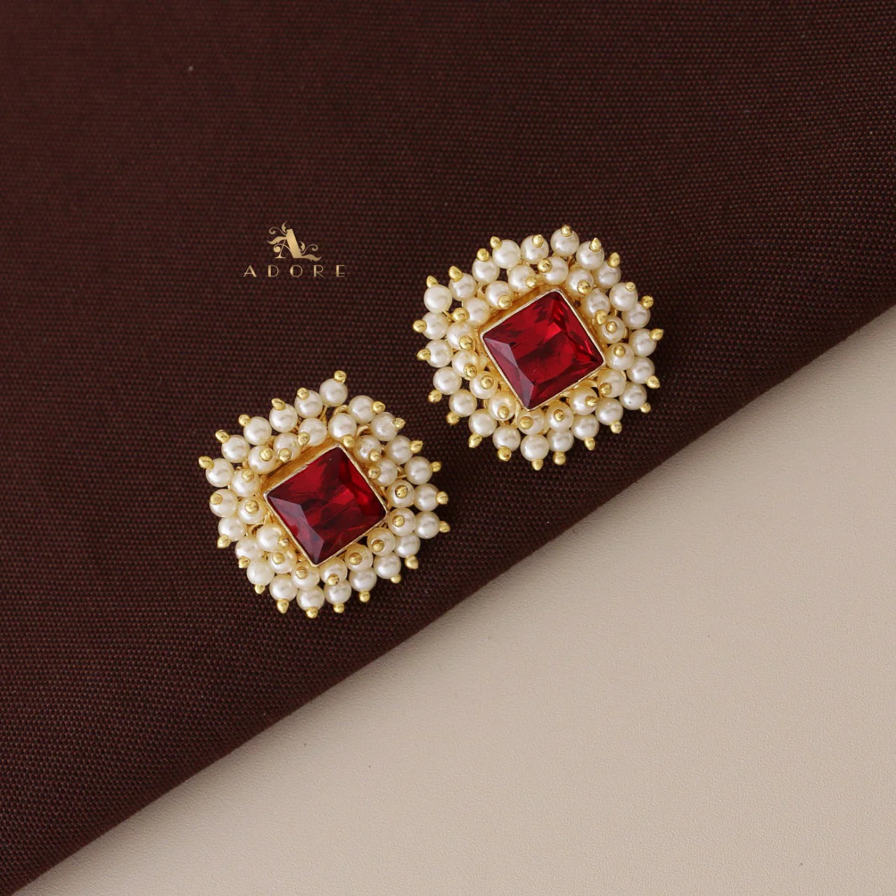 Ahelia Glossy Square Cluster Pearl Earring - Image 16