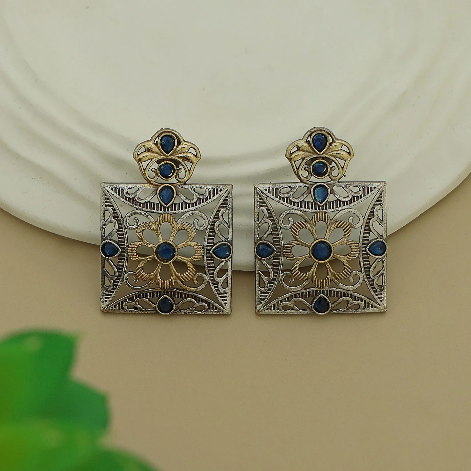 Ailana Dual Tone Square Floral Earring - Image 3