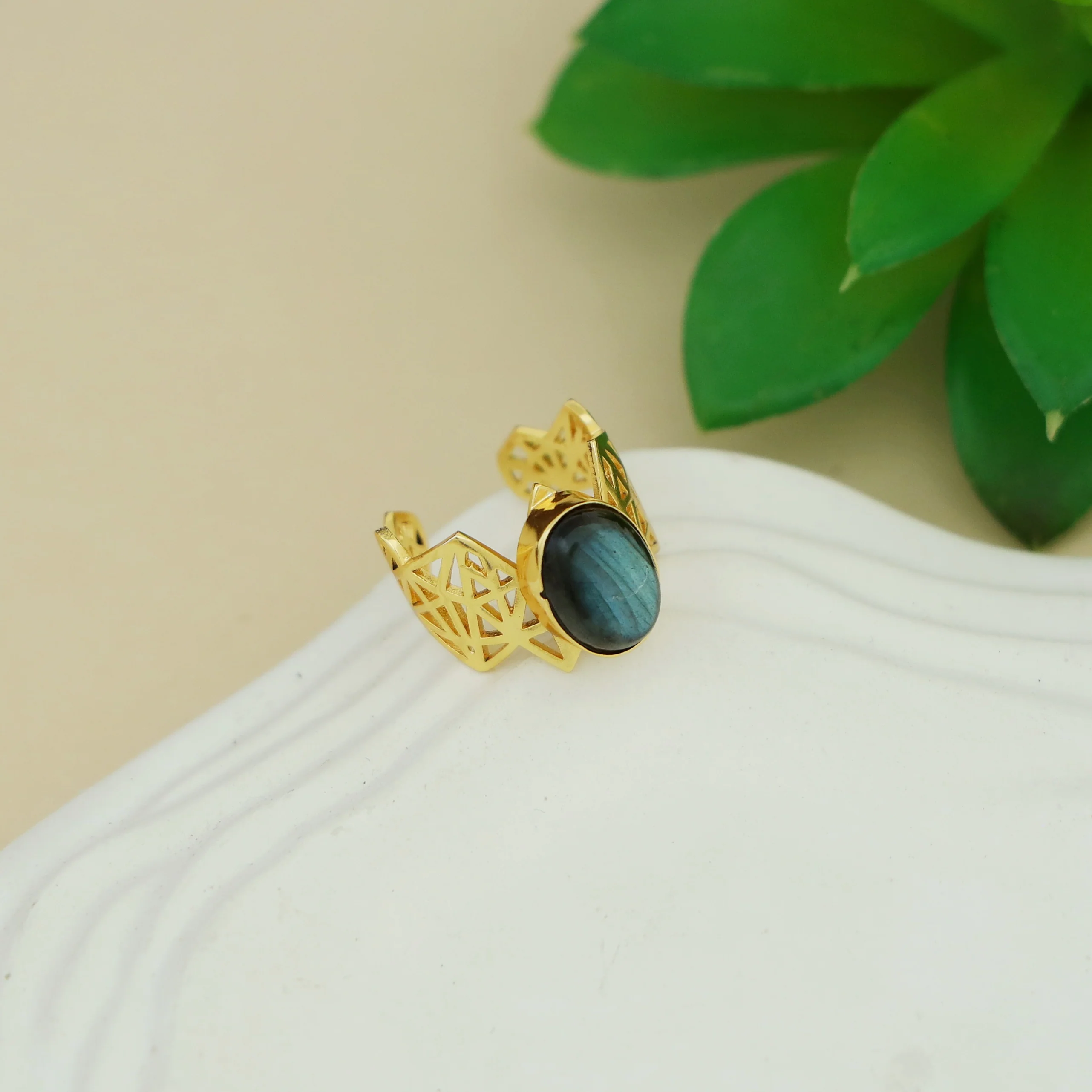 Aileen Golden Geometrical Oval Glossy + Natural Stone Ring - Image 3