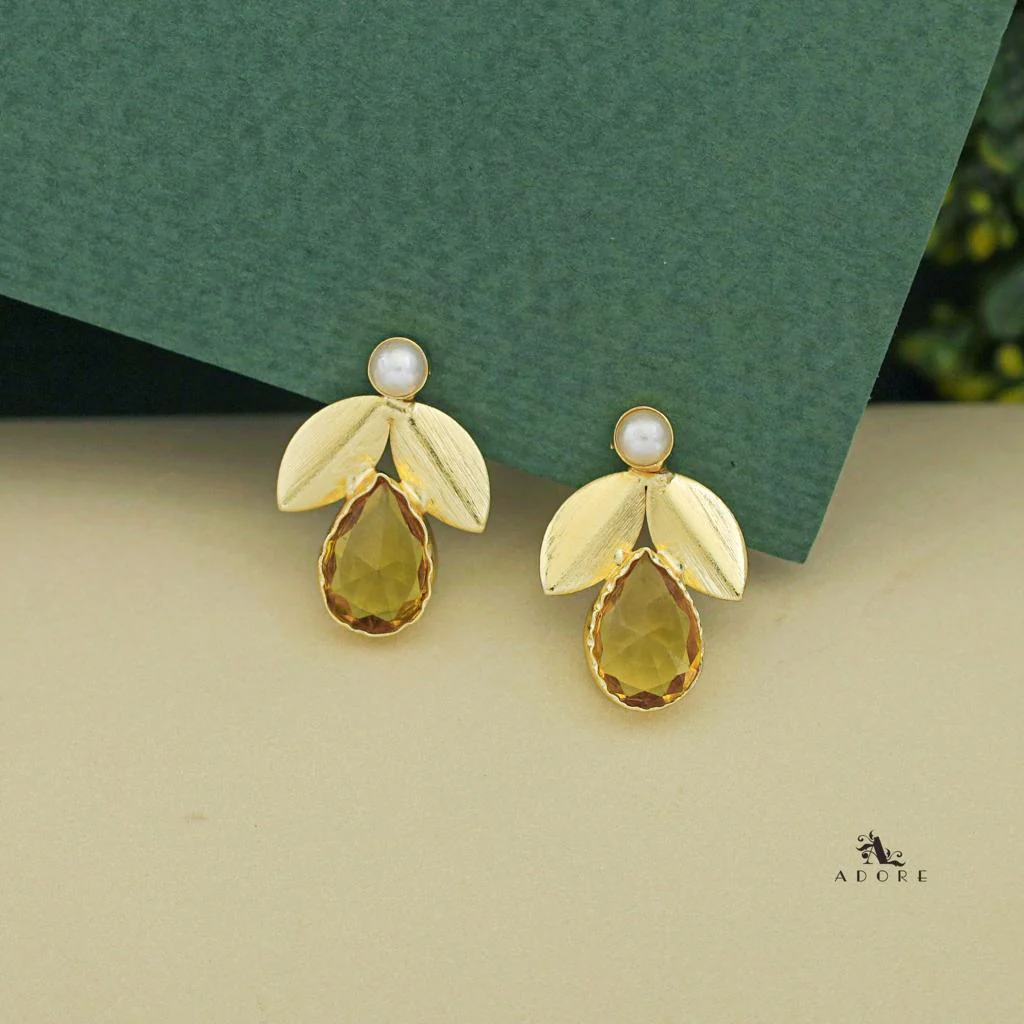 Ajala 2 Fold Leaf Glossy With Pearl Earring - Image 5