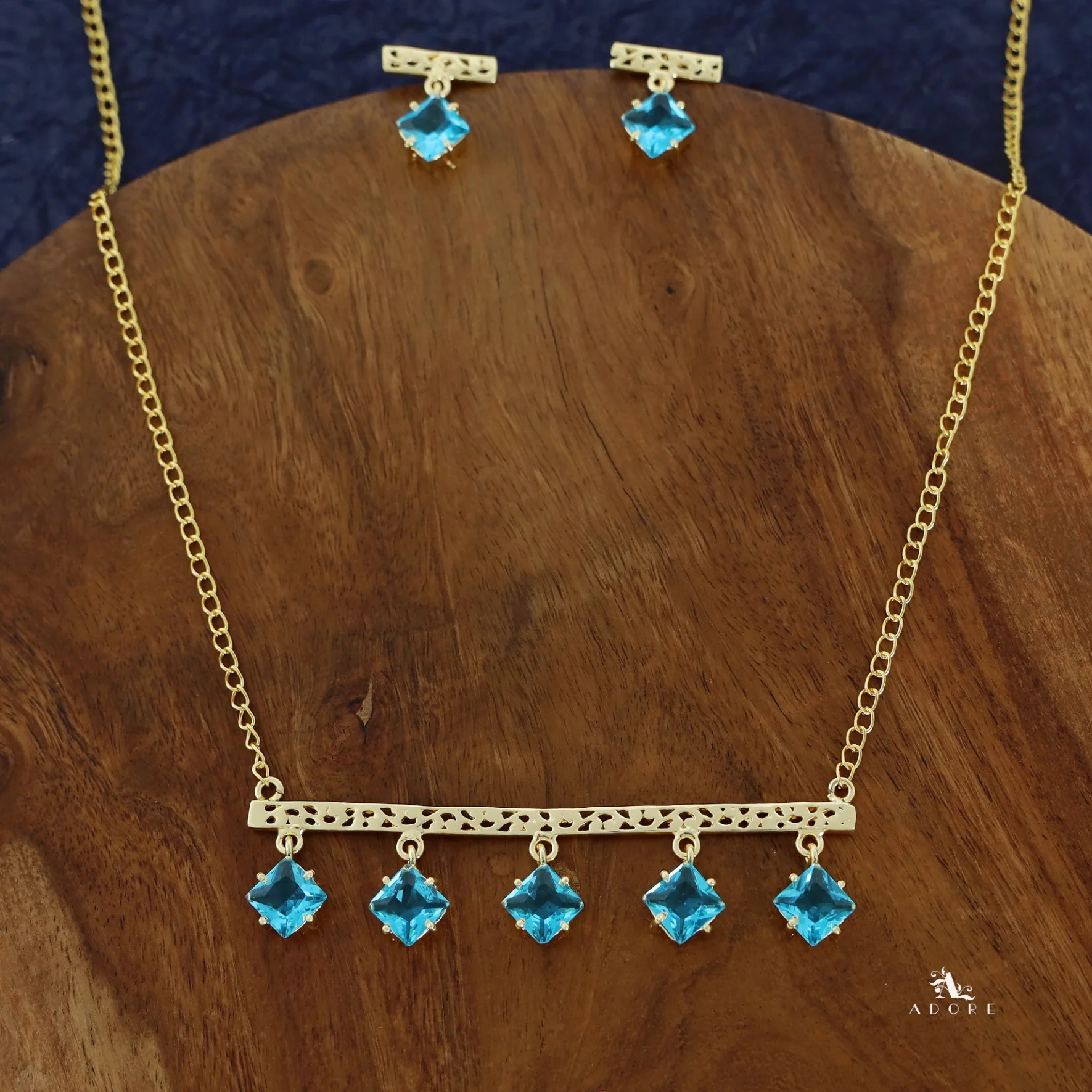 Akanksha Golden Swing Glossy Square Neckpiece With Earring - Image 10