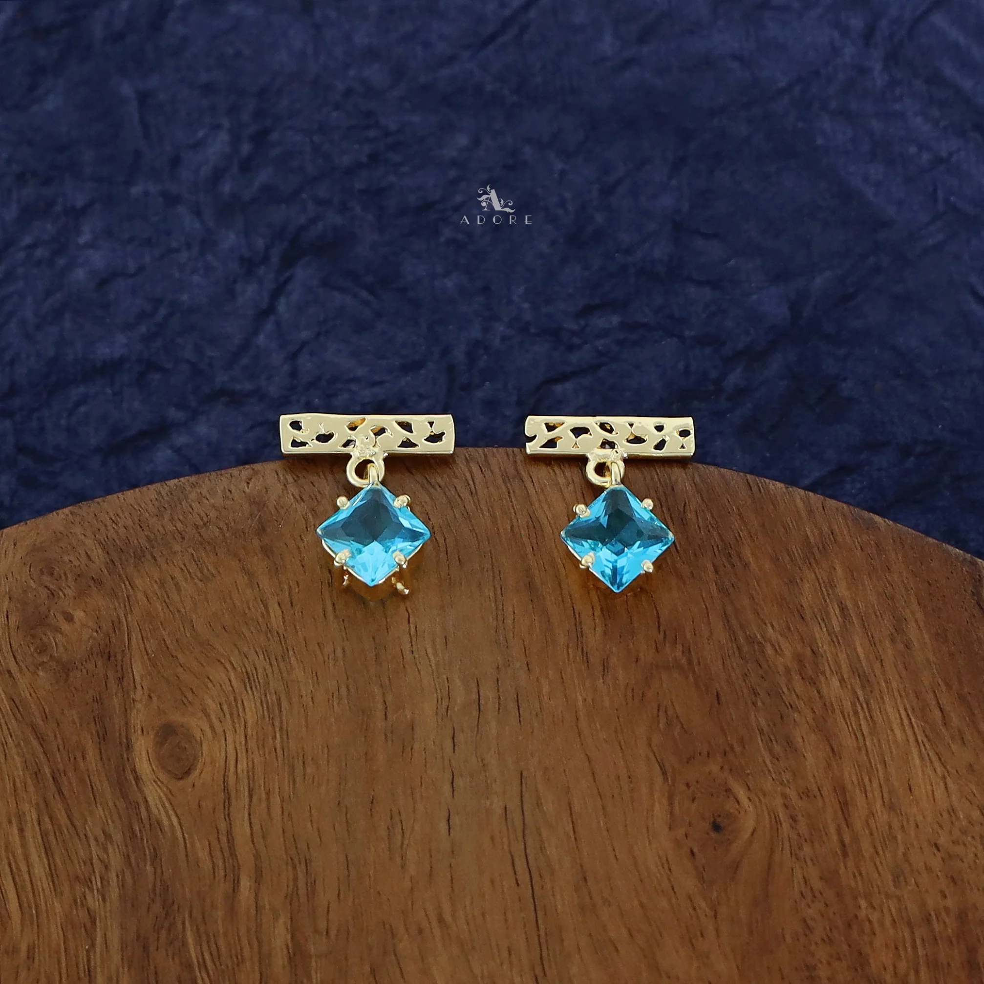Akanksha Golden Swing Glossy Square Neckpiece With Earring - Image 12