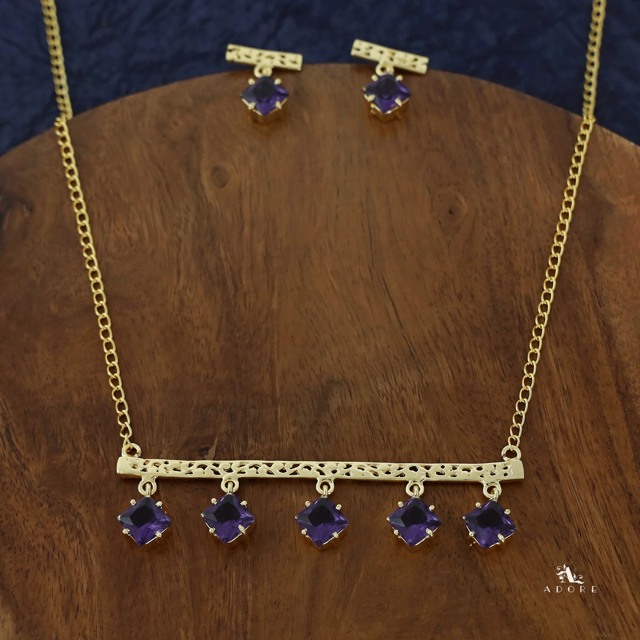 Akanksha Golden Swing Glossy Square Neckpiece With Earring - Image 5