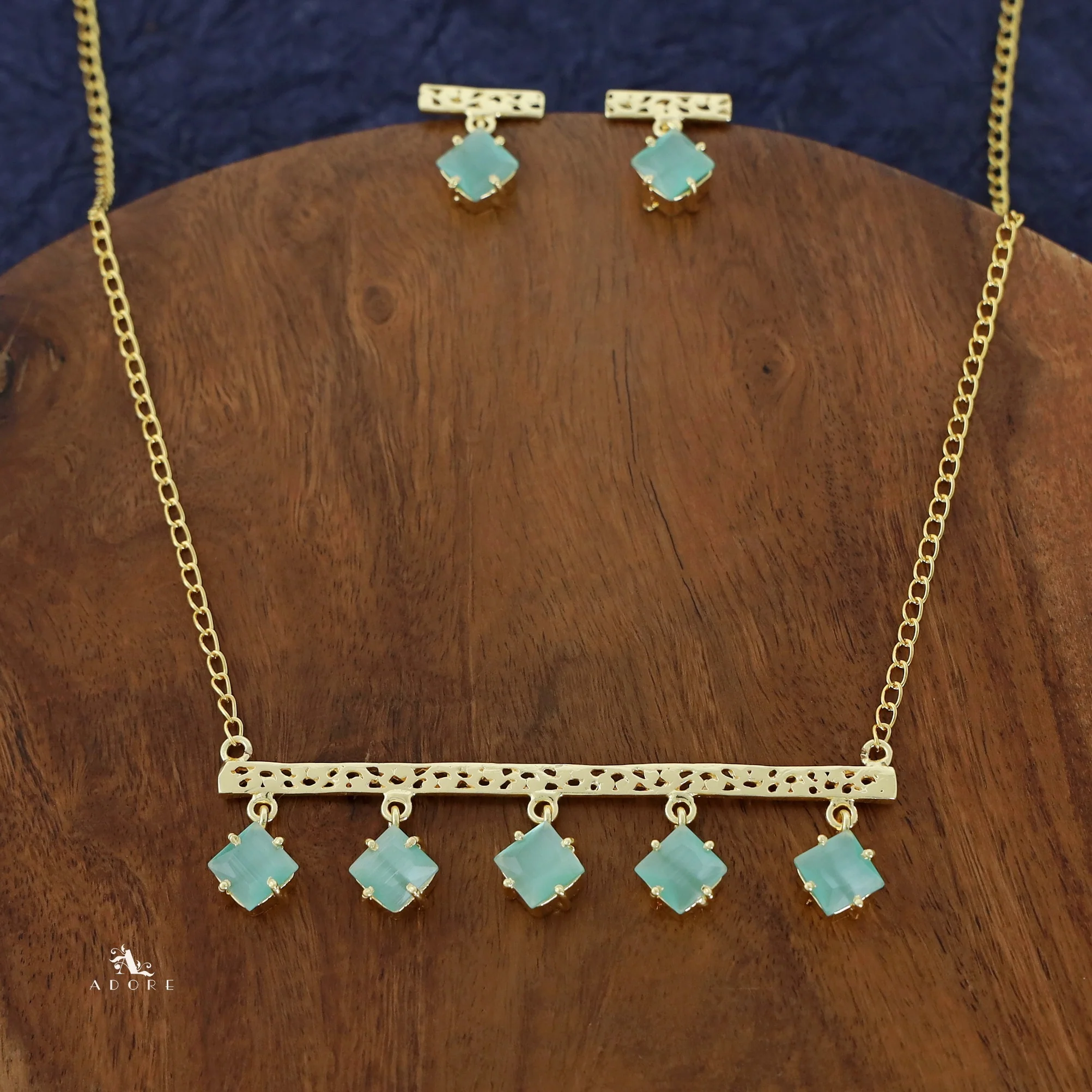 Akanksha Golden Swing Glossy Square Neckpiece With Earring - Image 9