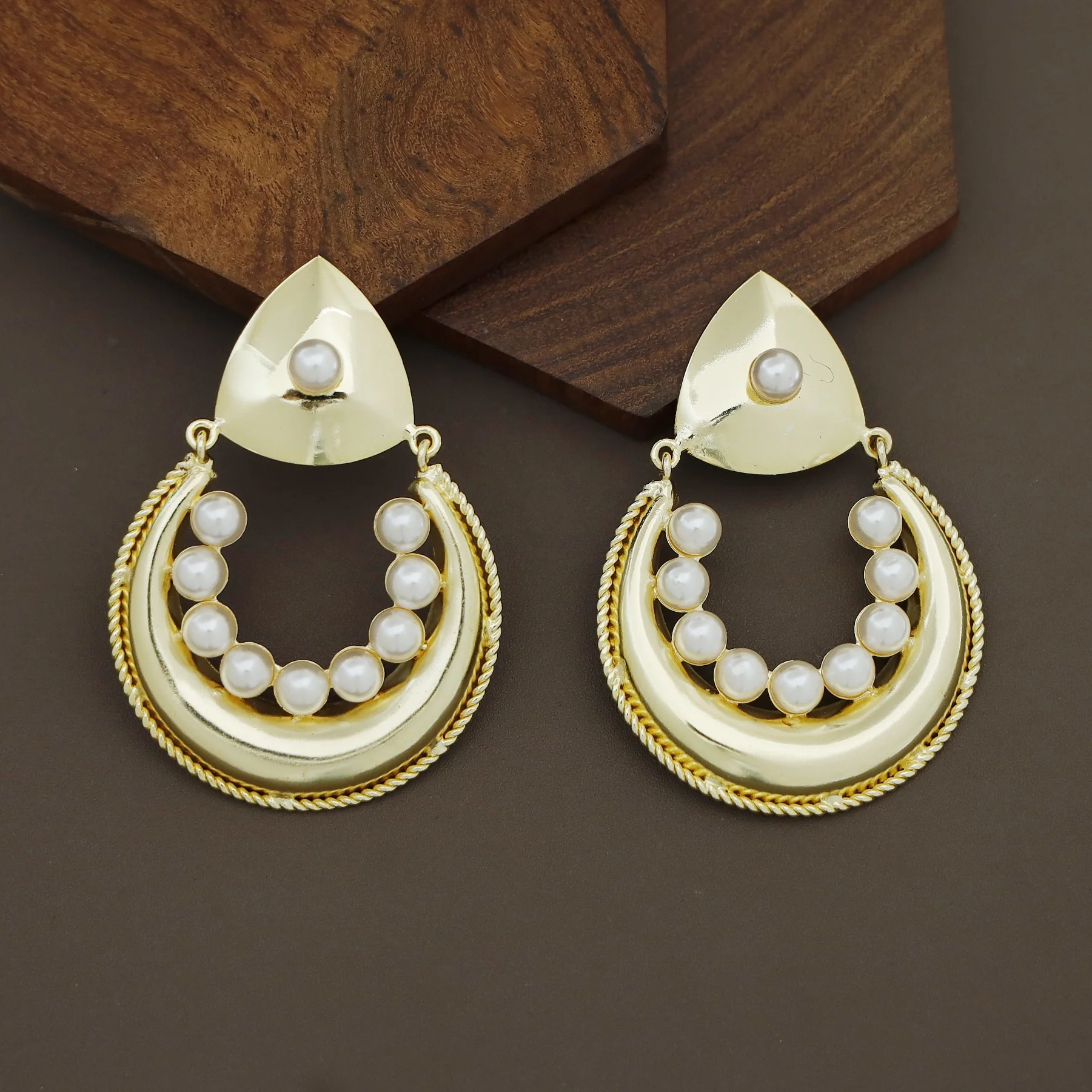 Akira Golden Half Moon Pearl Earring - Image 2