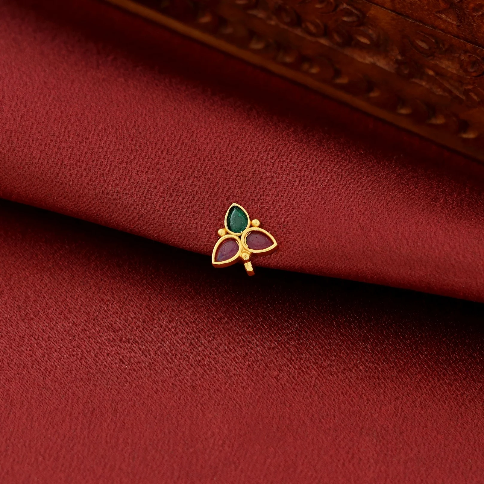 Aksata Kemp Nose Pin - Image 3