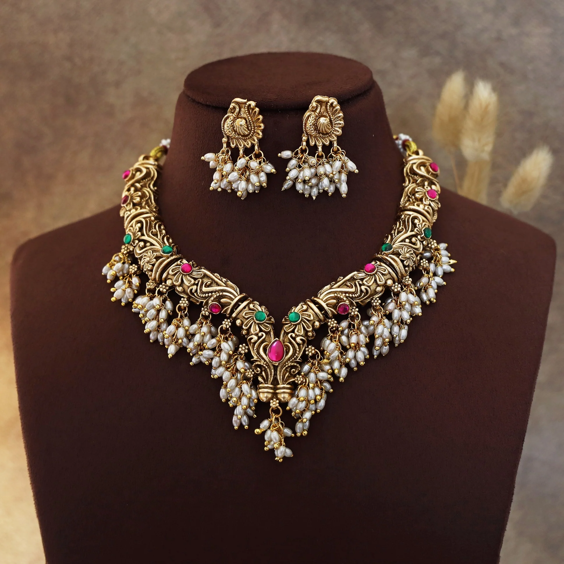 Akshara Stiff Cluster Rice Pearl Short Neckpiece With Earring - Image 2