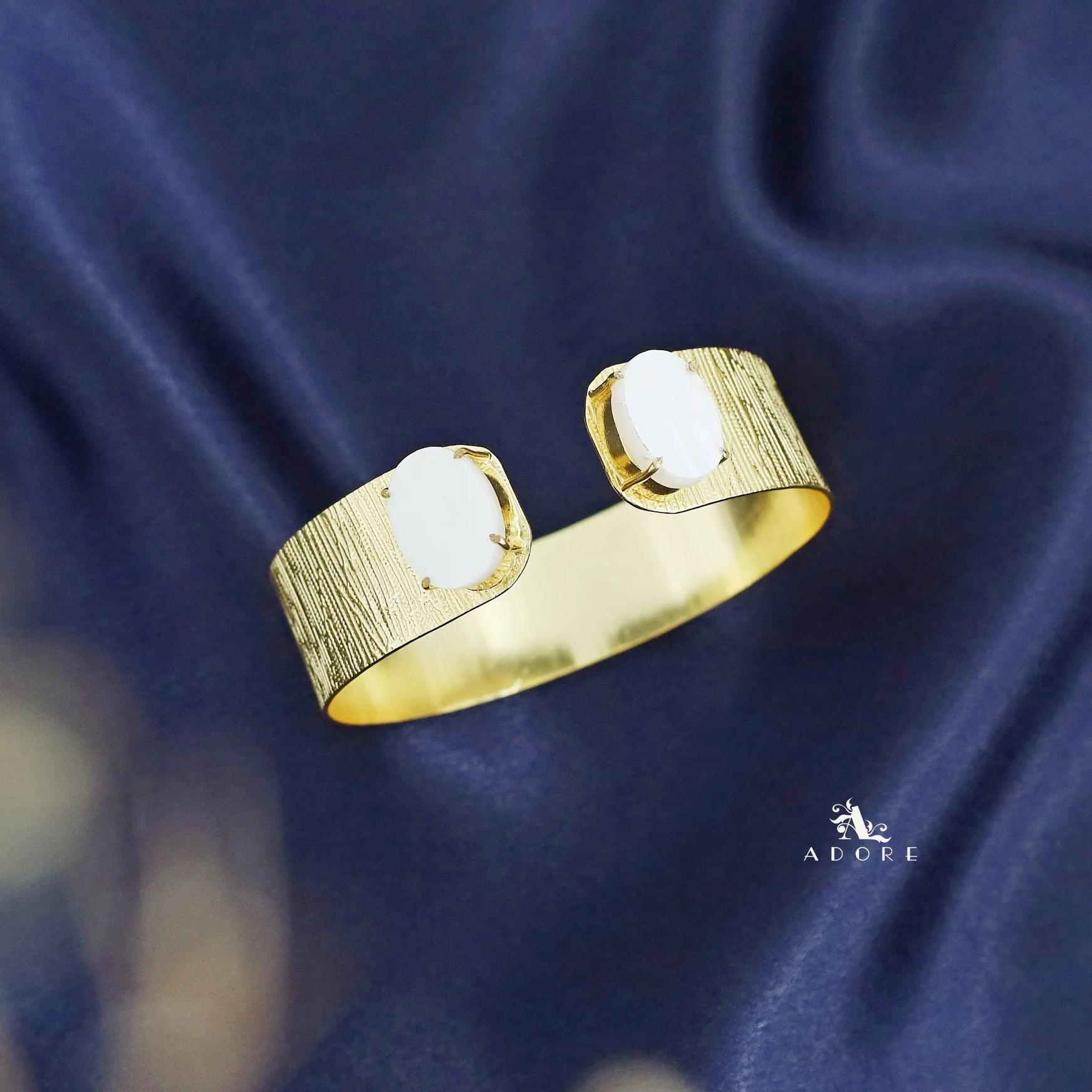 Akshi Textured Golden Claw Dual Oval Glossy Bangle - Image 15