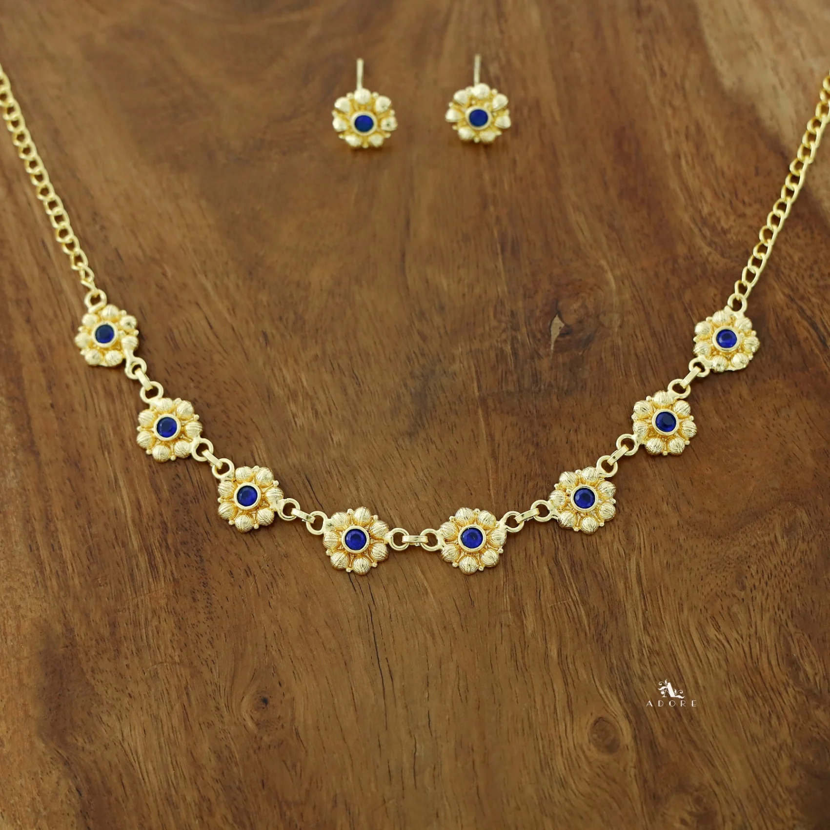 Akshya Golden Flower Glossy Neckpiece With Stud - Image 8