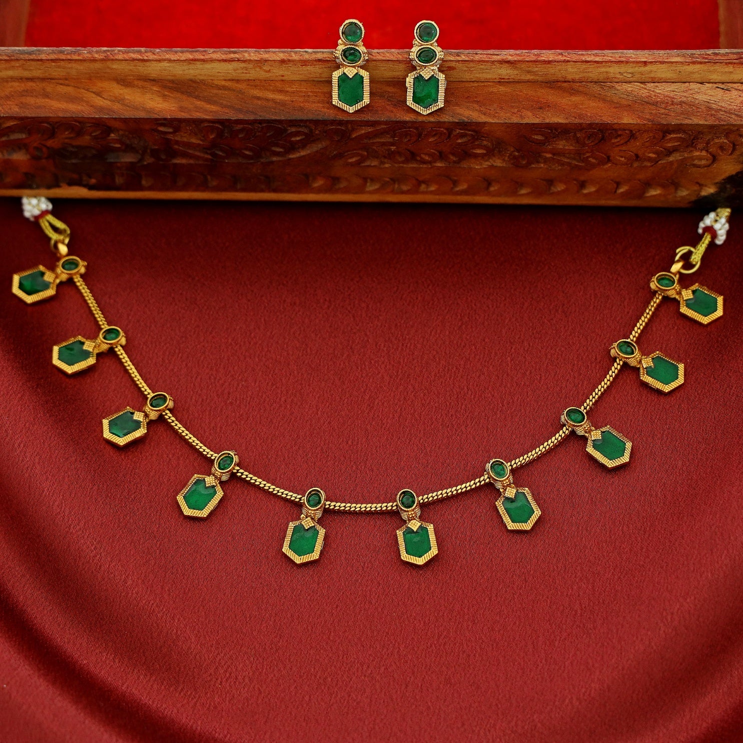 Alaka Golden Enamel Short Neckpiece With Earring - Image 4