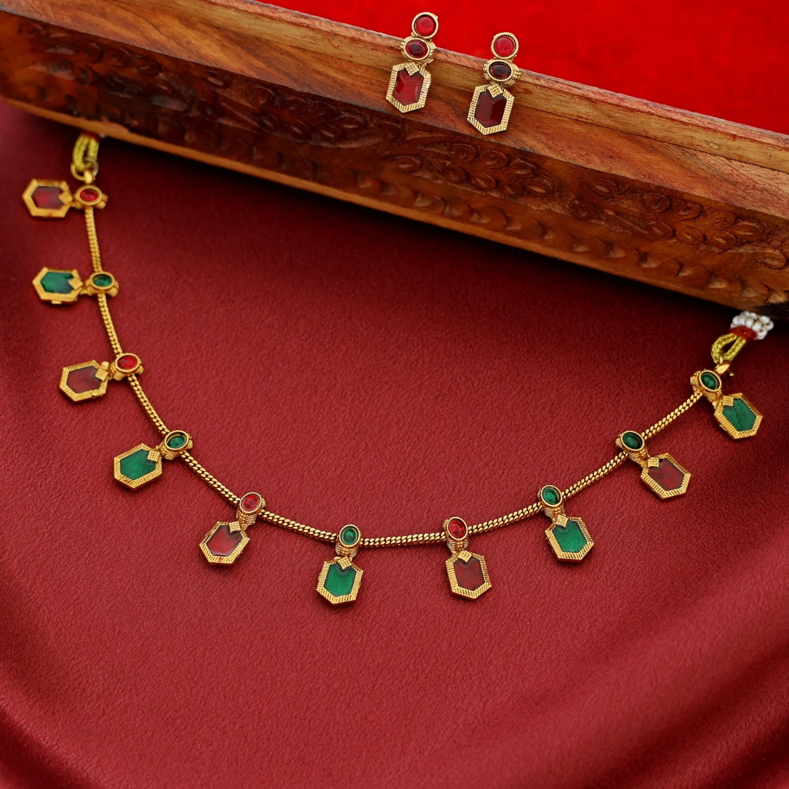 Alaka Golden Enamel Short Neckpiece With Earring - Image 7