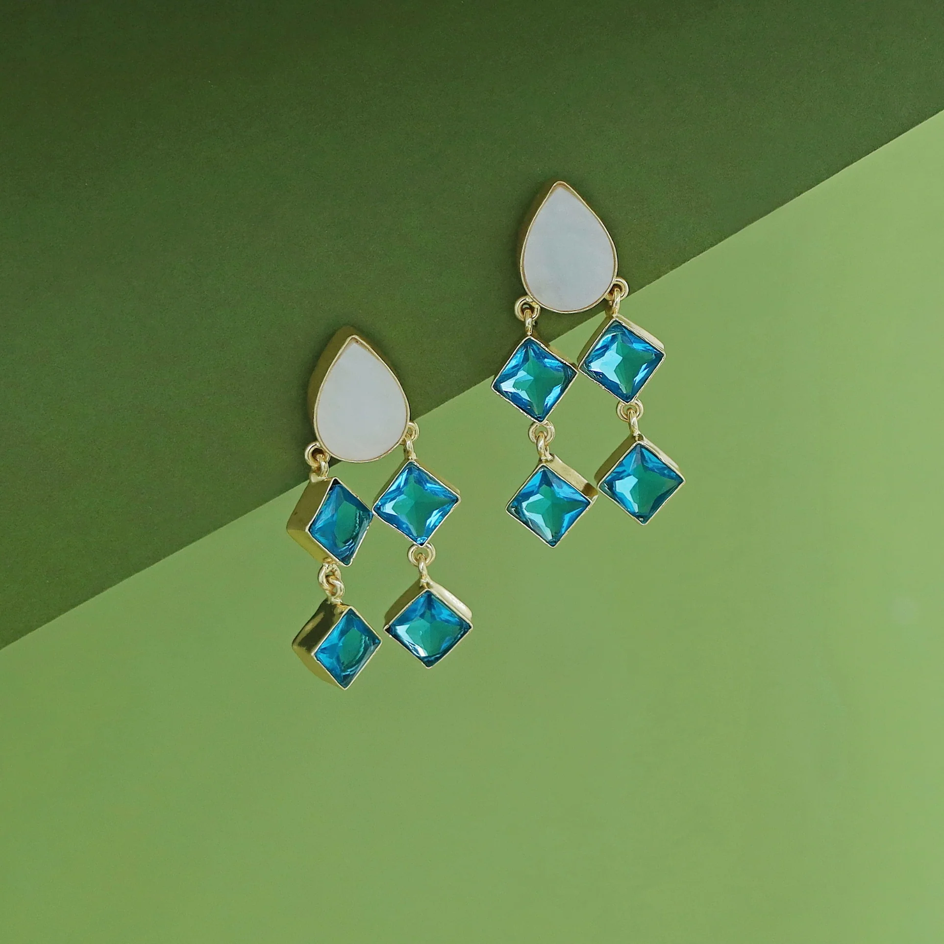 Alaya Drop MOP + Glossy Diamond Earring - Image 2