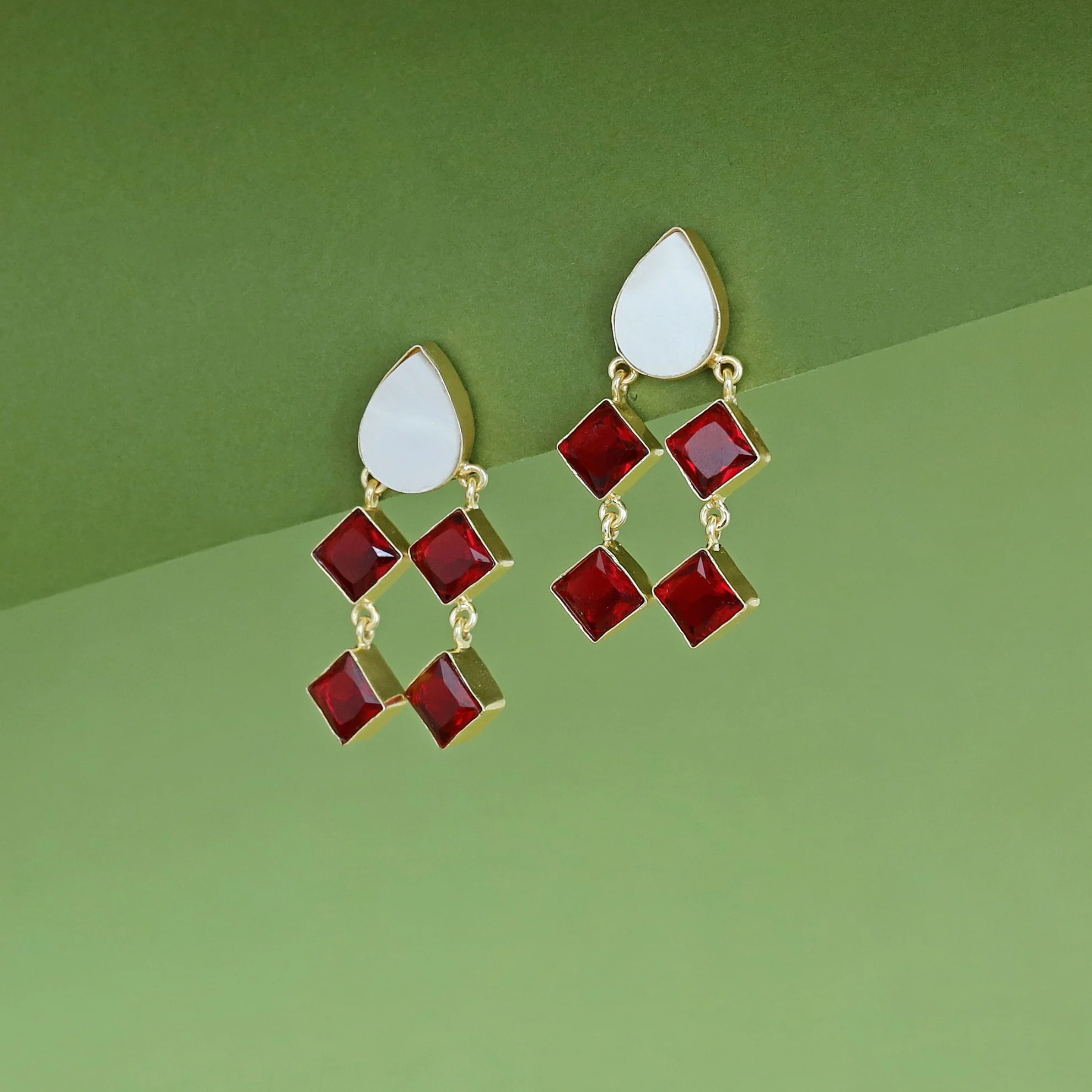 Alaya Drop MOP + Glossy Diamond Earring - Image 3