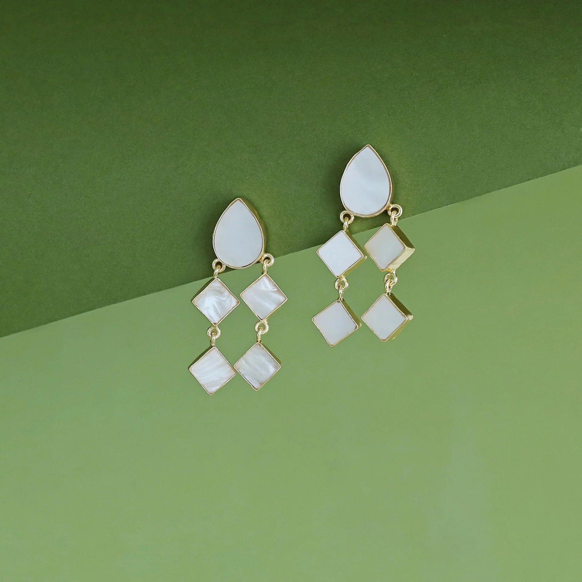 Alaya Drop MOP + Glossy Diamond Earring - Image 9
