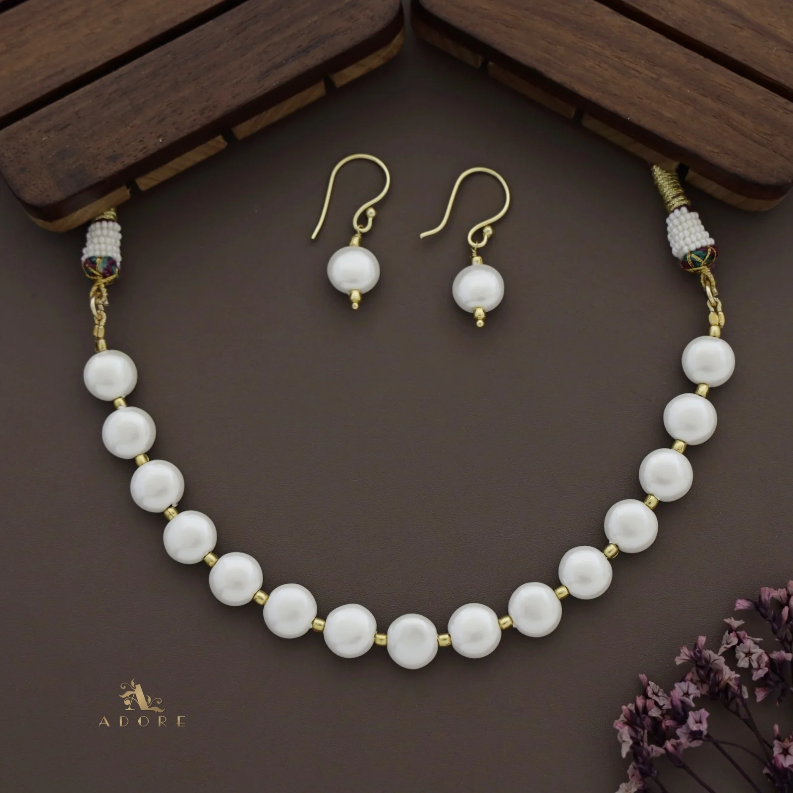 Aldora Pearl Short Neckpiece With Drop - Image 2