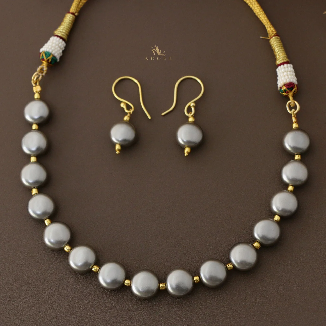 Aldora Pearl Short Neckpiece With Drop - Image 6