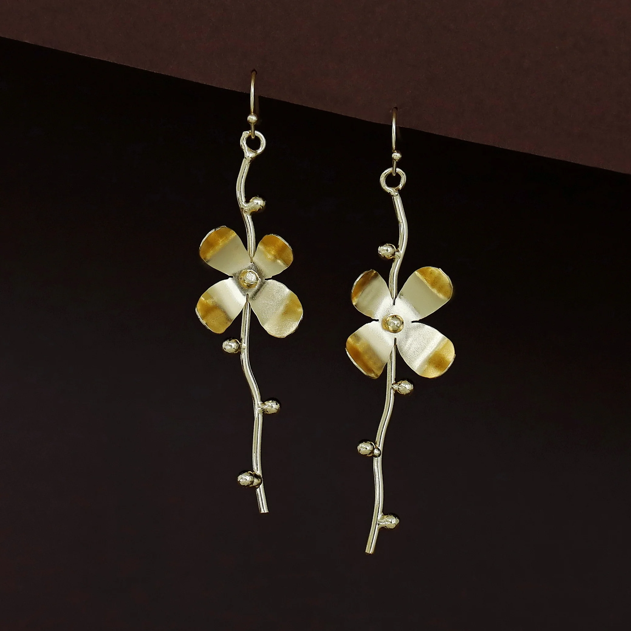 Aleah Golden Flower Drop - Image 2