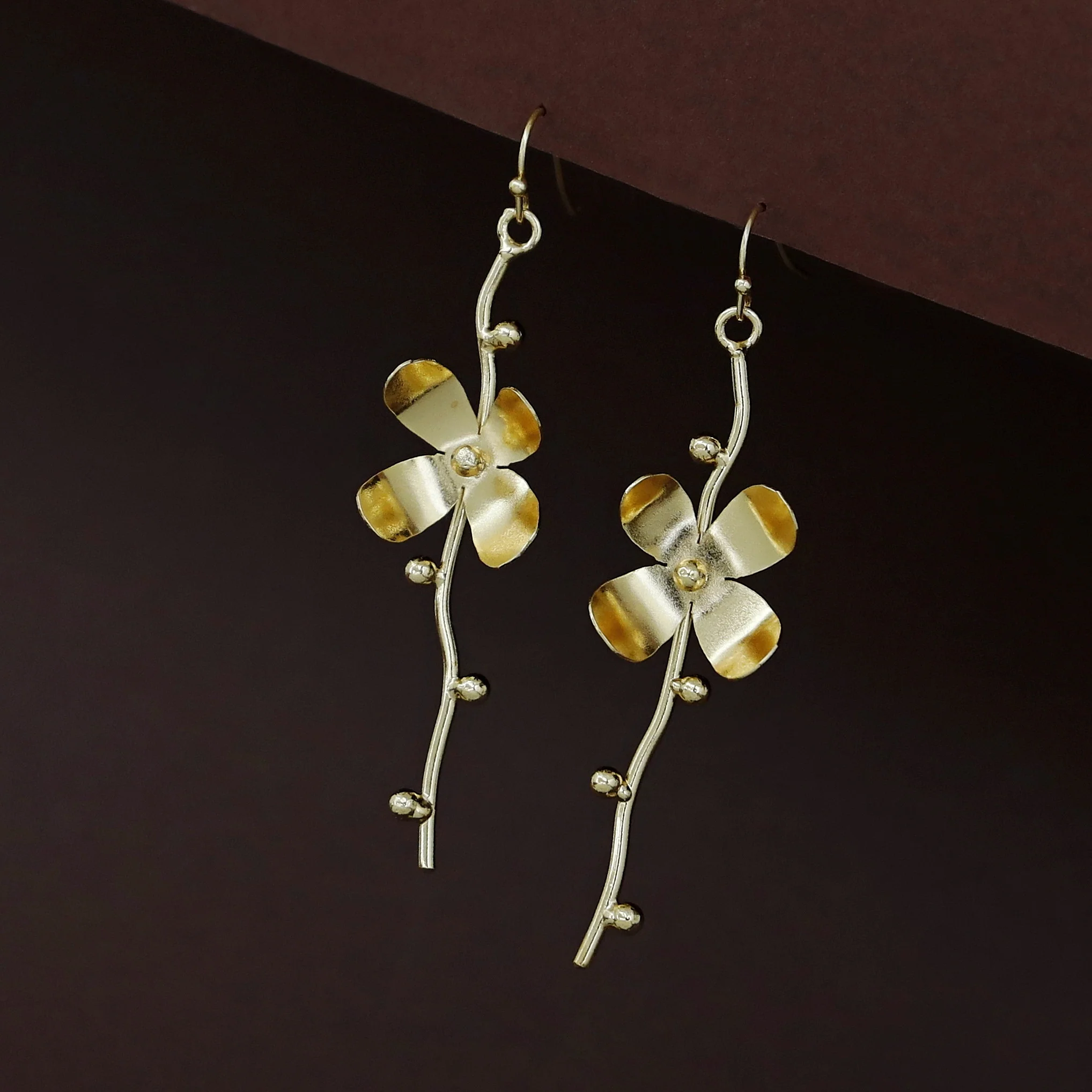 Aleah Golden Flower Drop - Image 3