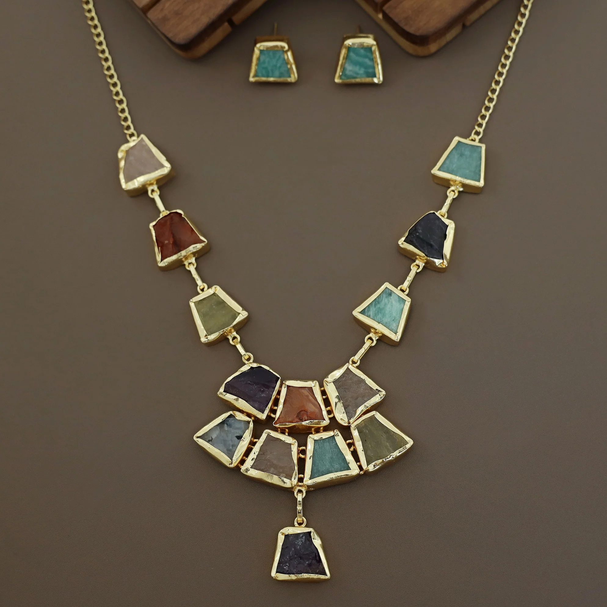 Alegria Raw Stone Pendant Neckpiece With Stud - Image 2
