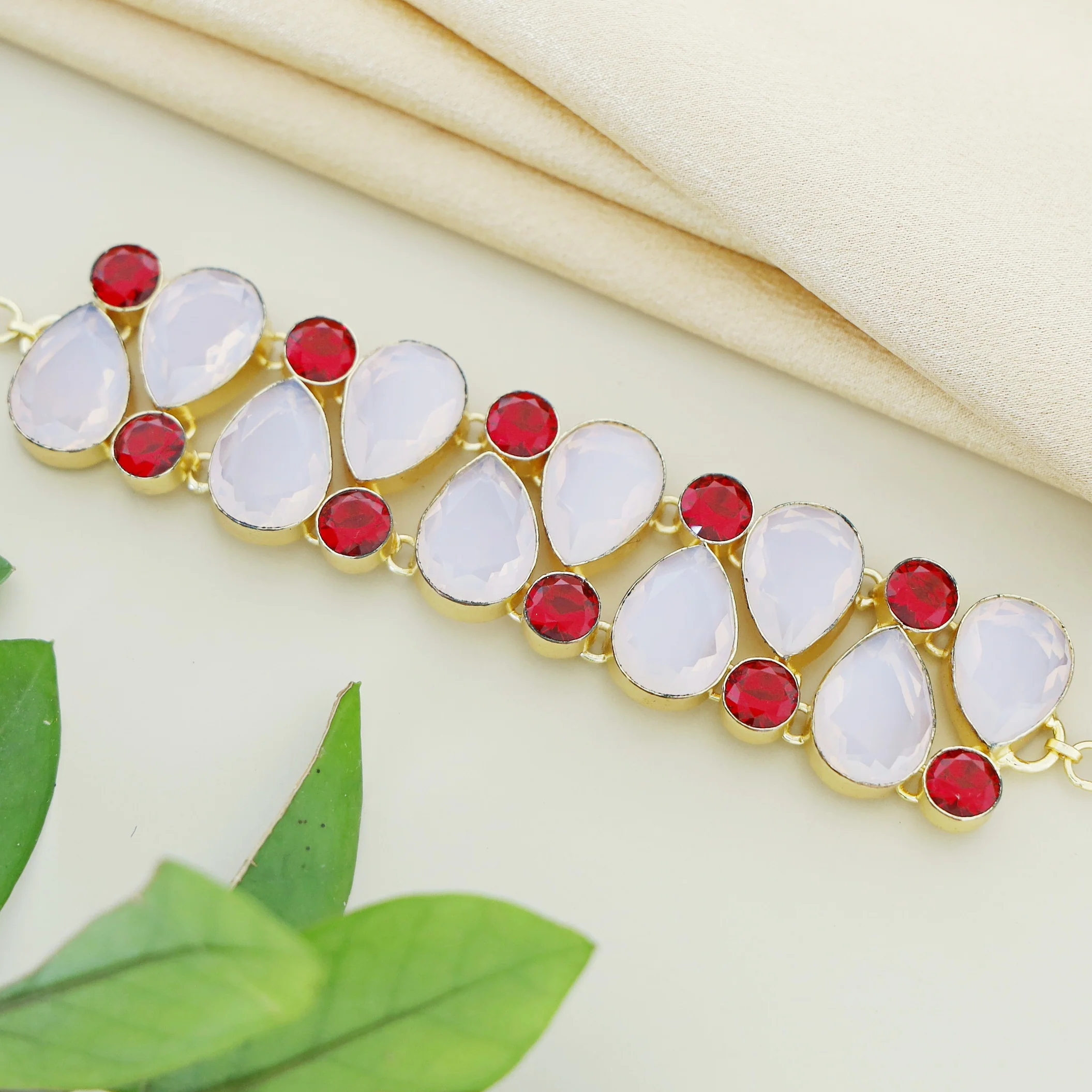 Alenora Choker - Image 2
