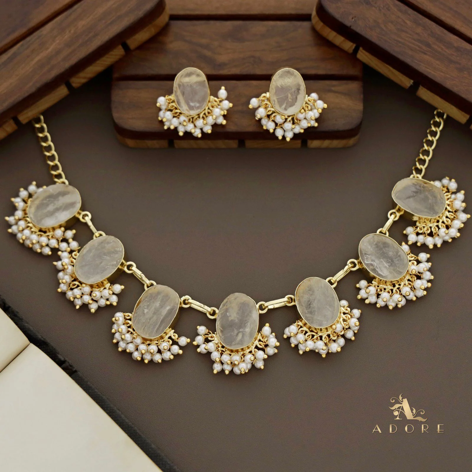 Alessandra Raw Stone Oval Pearl Short Neckpiece With Earring - Image 10