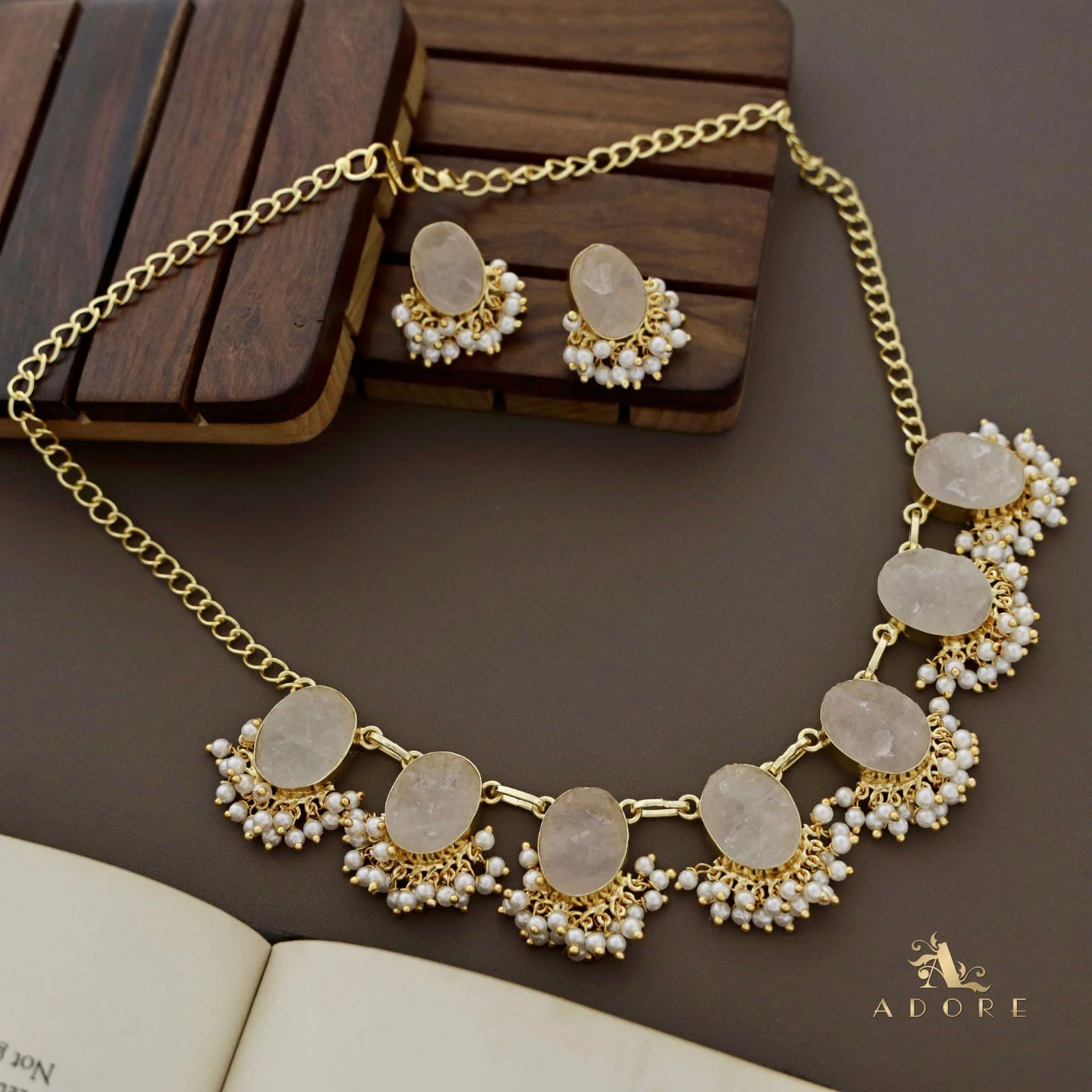 Alessandra Raw Stone Oval Pearl Short Neckpiece With Earring - Image 13