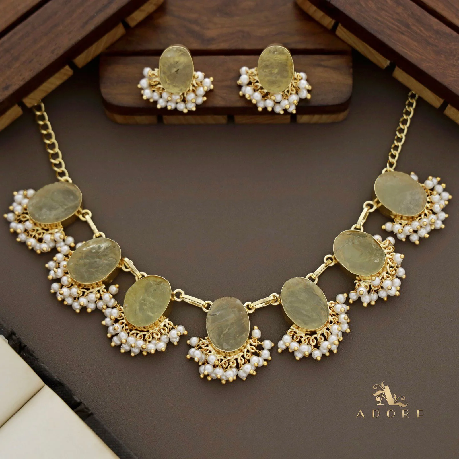Alessandra Raw Stone Oval Pearl Short Neckpiece With Earring - Image 15