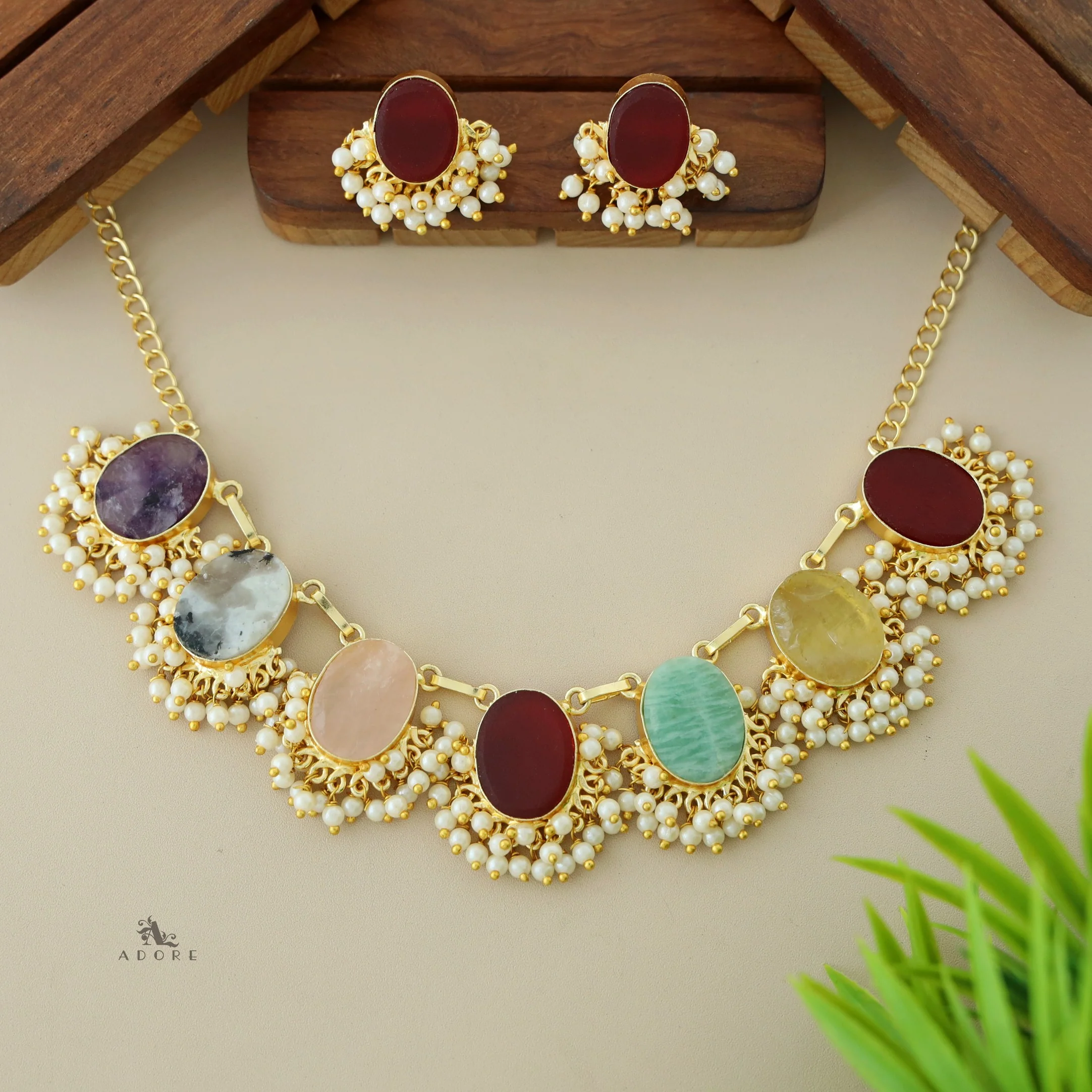 Alessandra Raw Stone Oval Pearl Short Neckpiece With Earring - Image 18