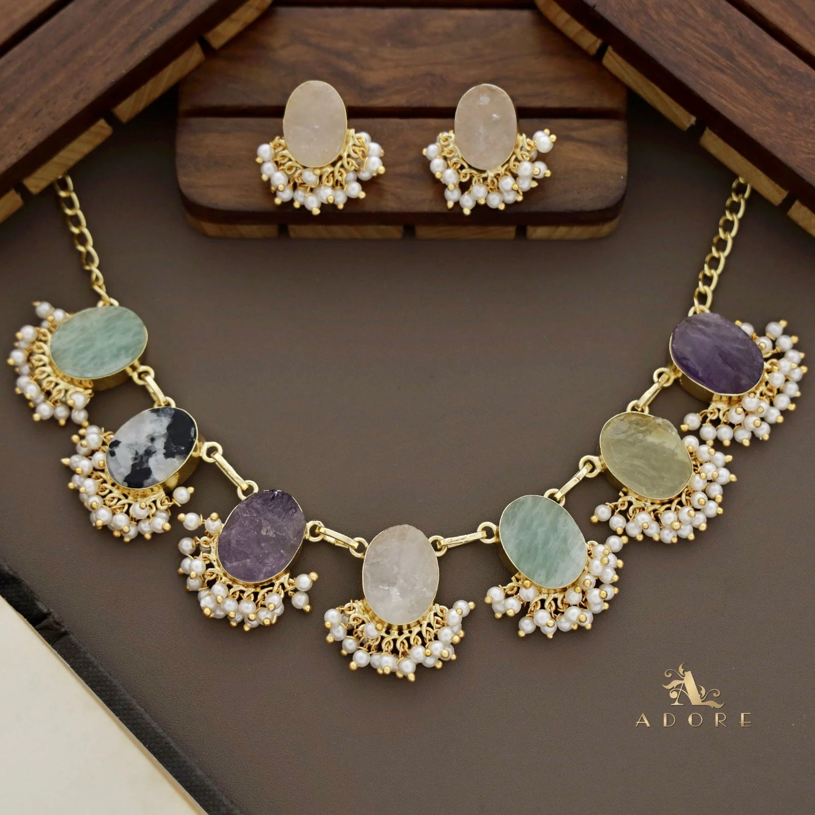 Alessandra Raw Stone Oval Pearl Short Neckpiece With Earring - Image 3