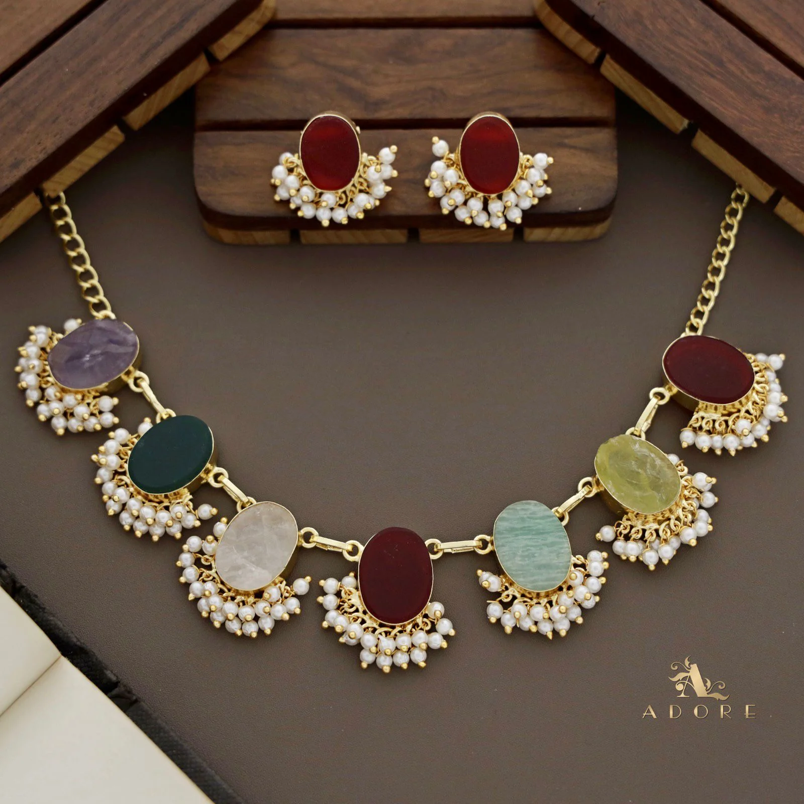 Alessandra Raw Stone Oval Pearl Short Neckpiece With Earring - Image 4