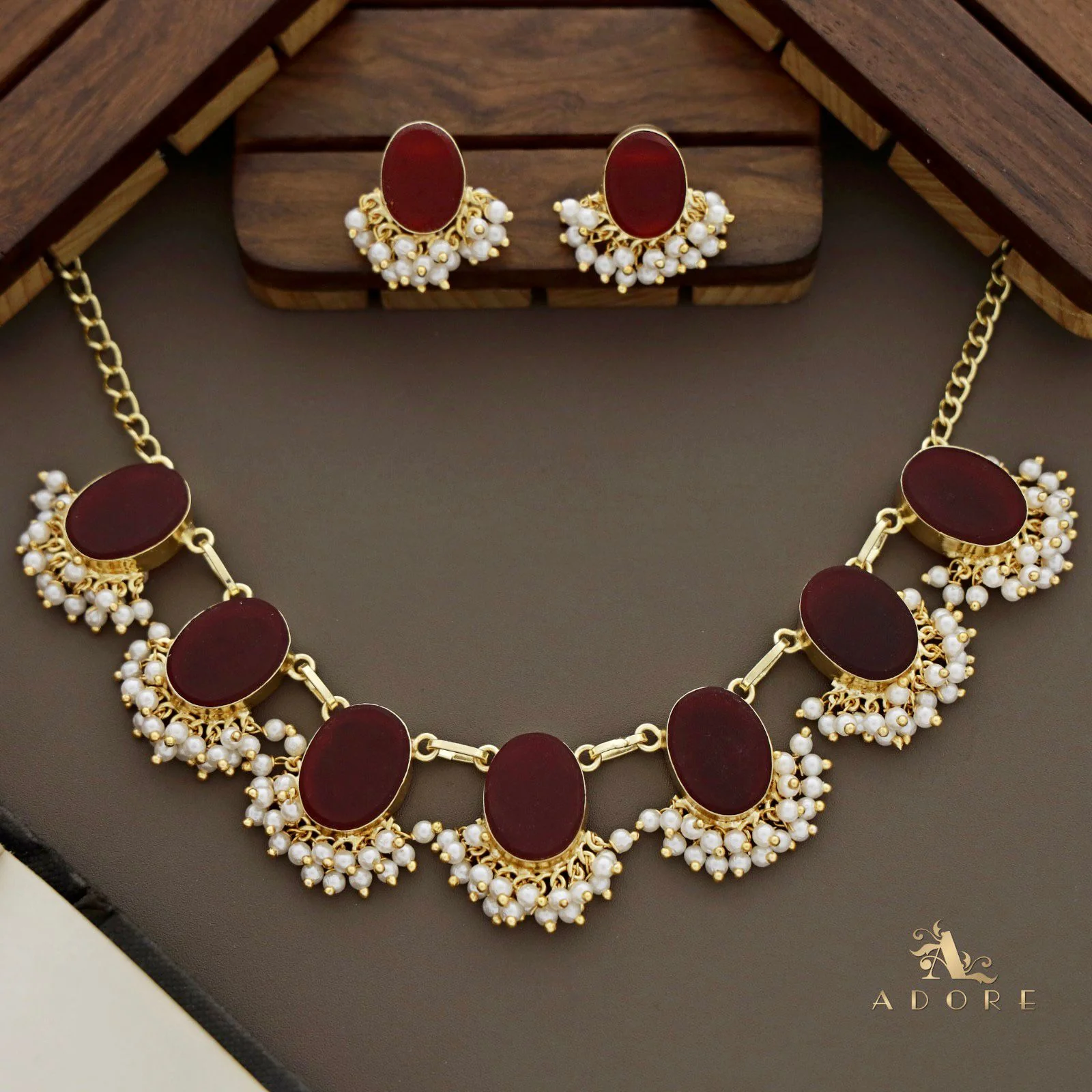 Alessandra Raw Stone Oval Pearl Short Neckpiece With Earring - Image 7