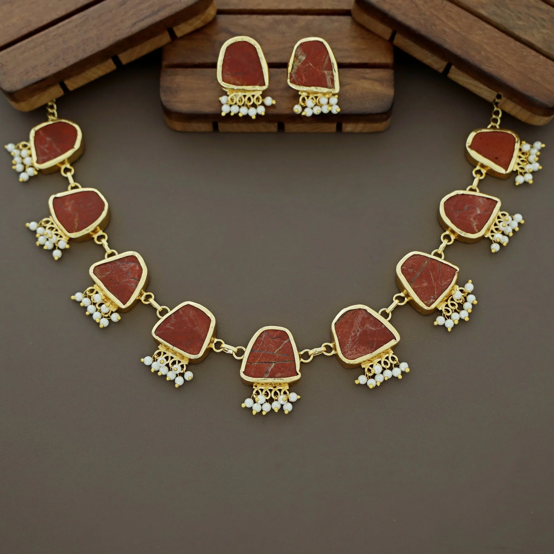 Alessandria Raw Stone Pearl Short Neckpiece With Earring - Image 28