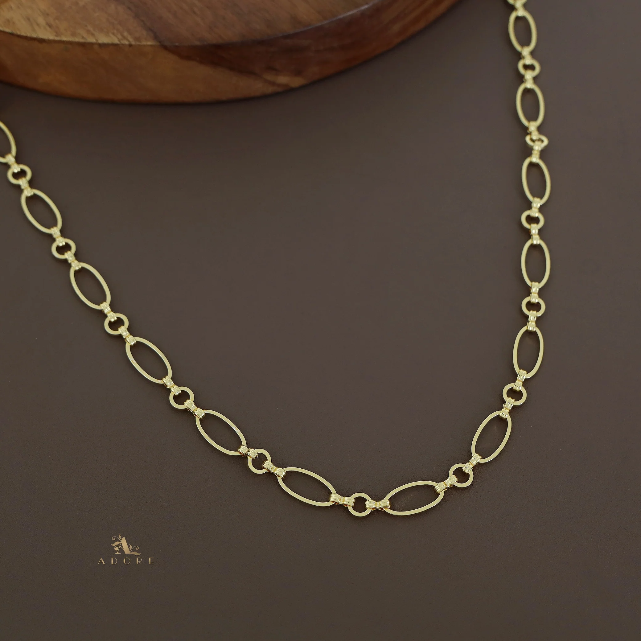 Alex Golden Oval And Circle Neckpiece - Image 3