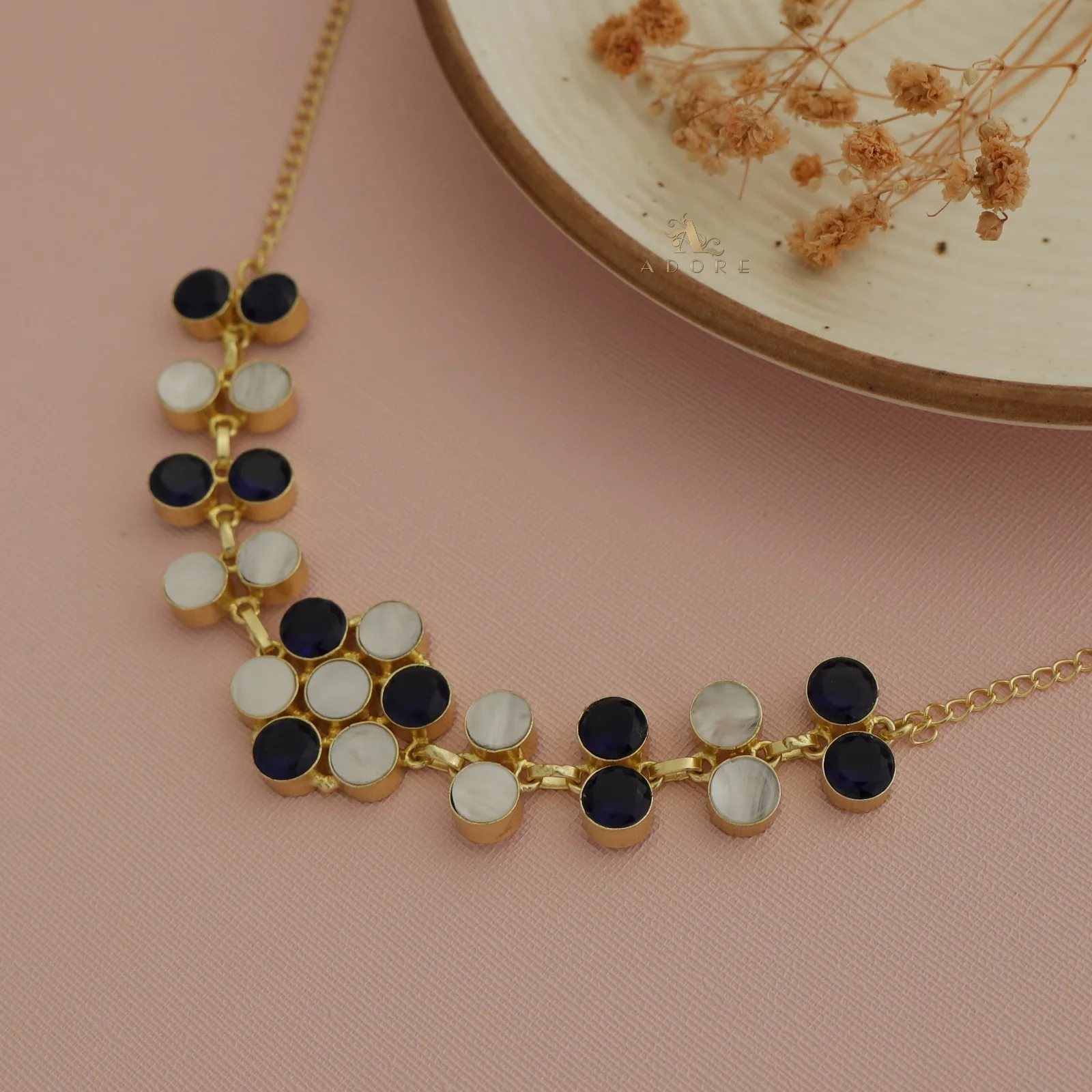 Alicent Flower Choker / Short Neckpiece - Image 12