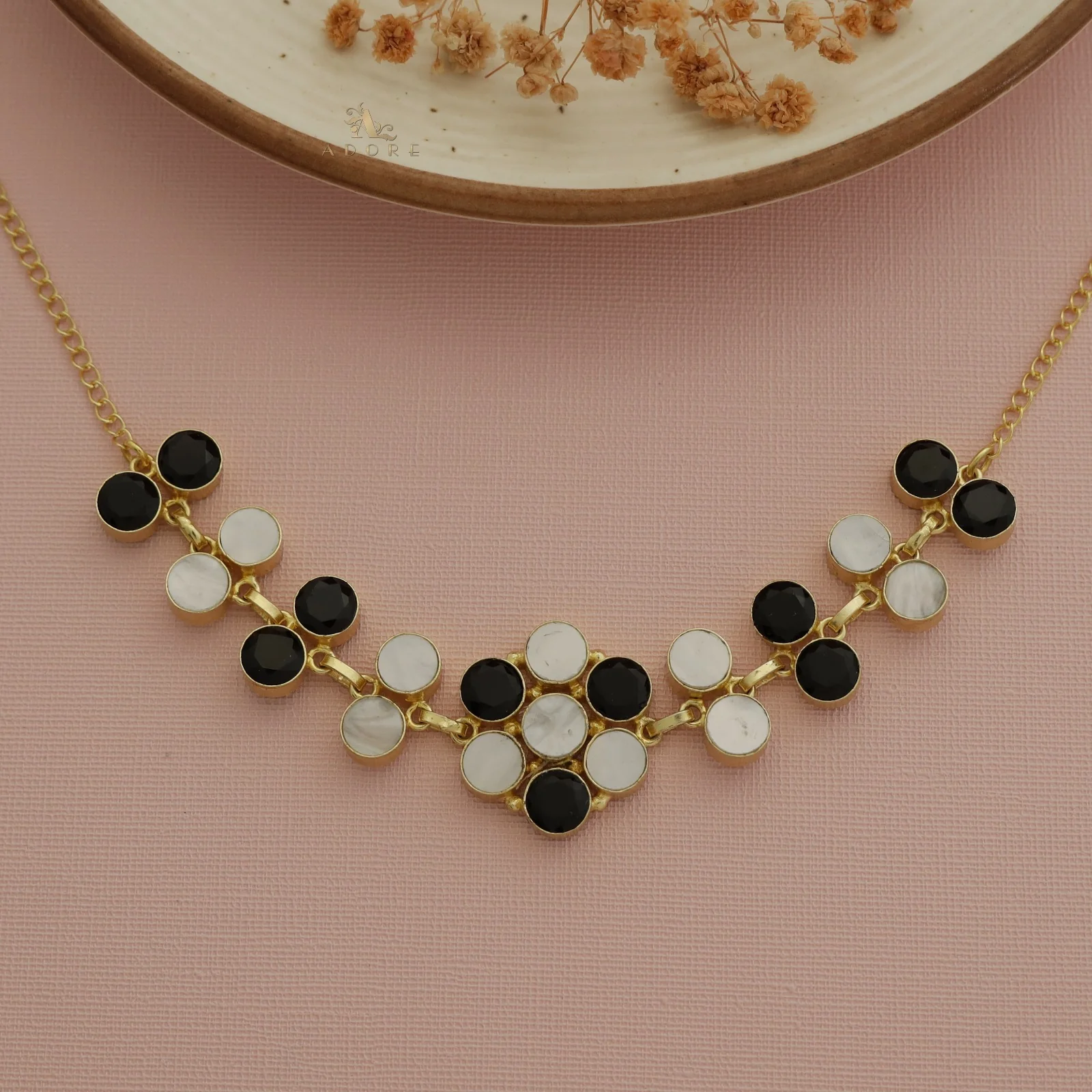 Alicent Flower Choker / Short Neckpiece - Image 13