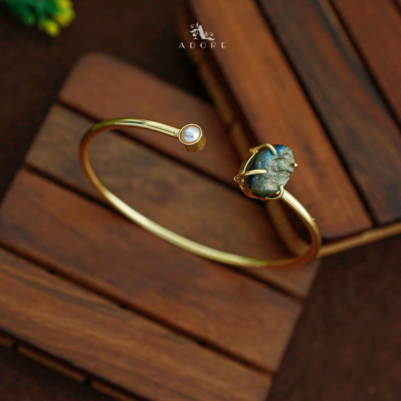 Alicia Raw Stone Pearl Bangle - Image 5