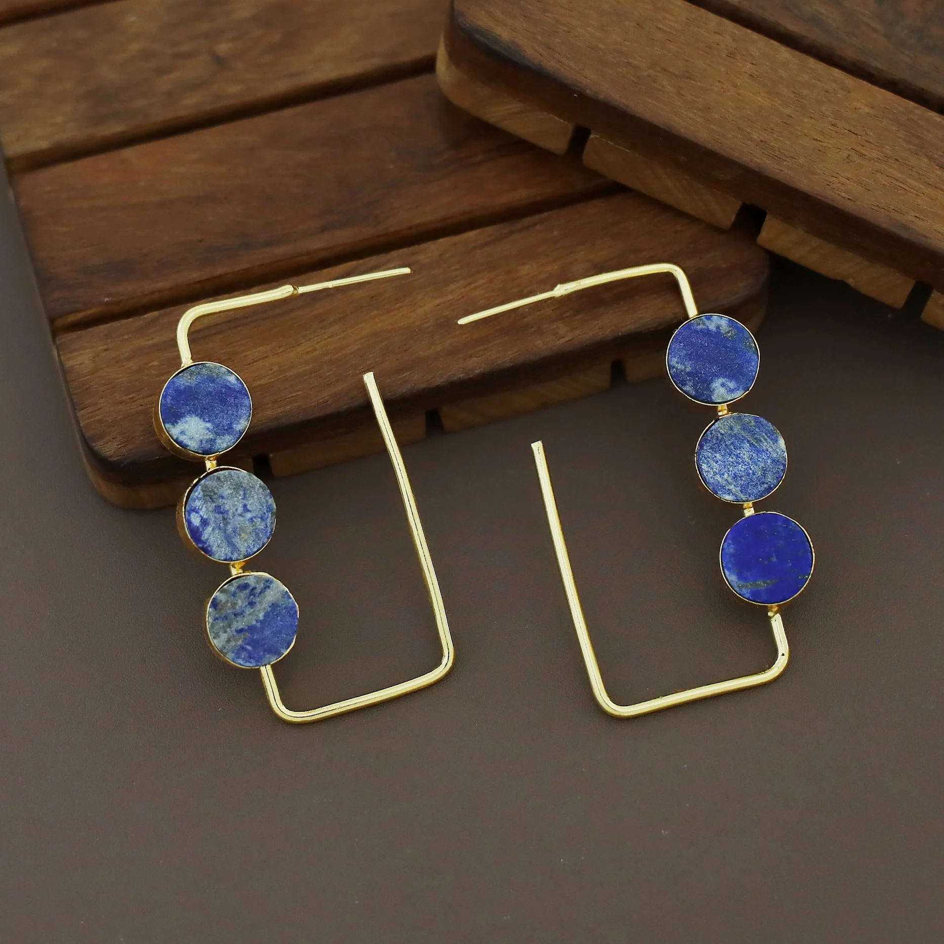 Alma Tri Raw Stone Rectangle Earring - Image 19