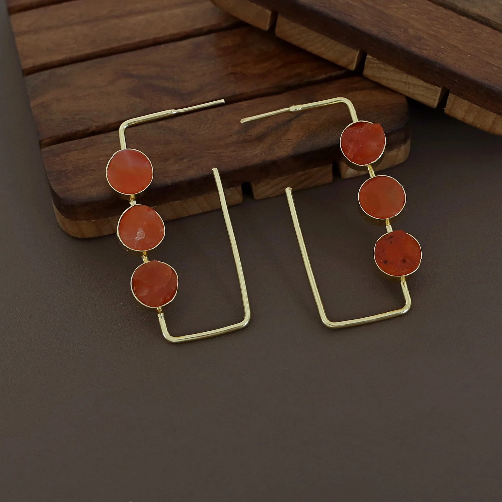 Alma Tri Raw Stone Rectangle Earring - Image 5