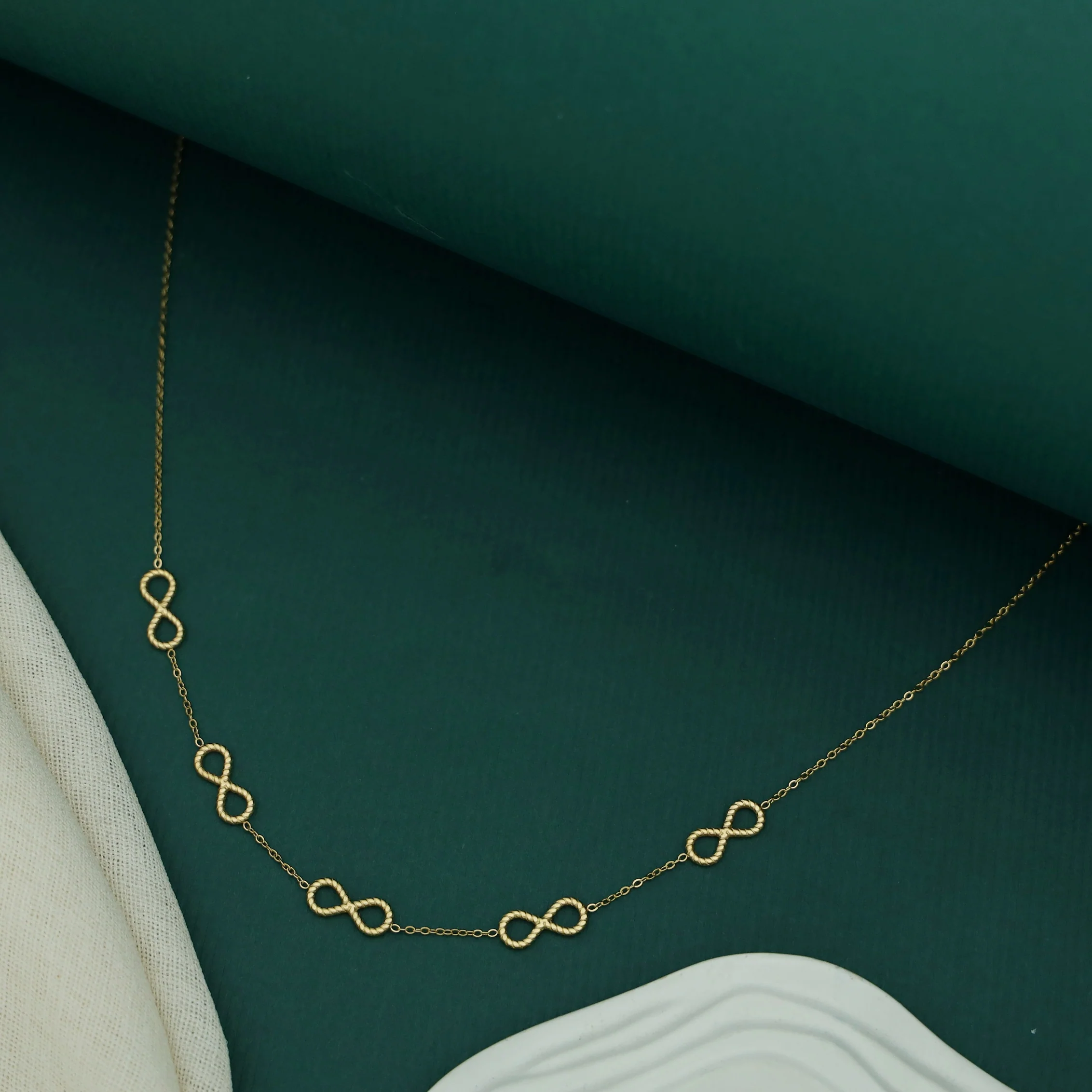 Aloyye 5 Infinity Neckpiece - Image 2