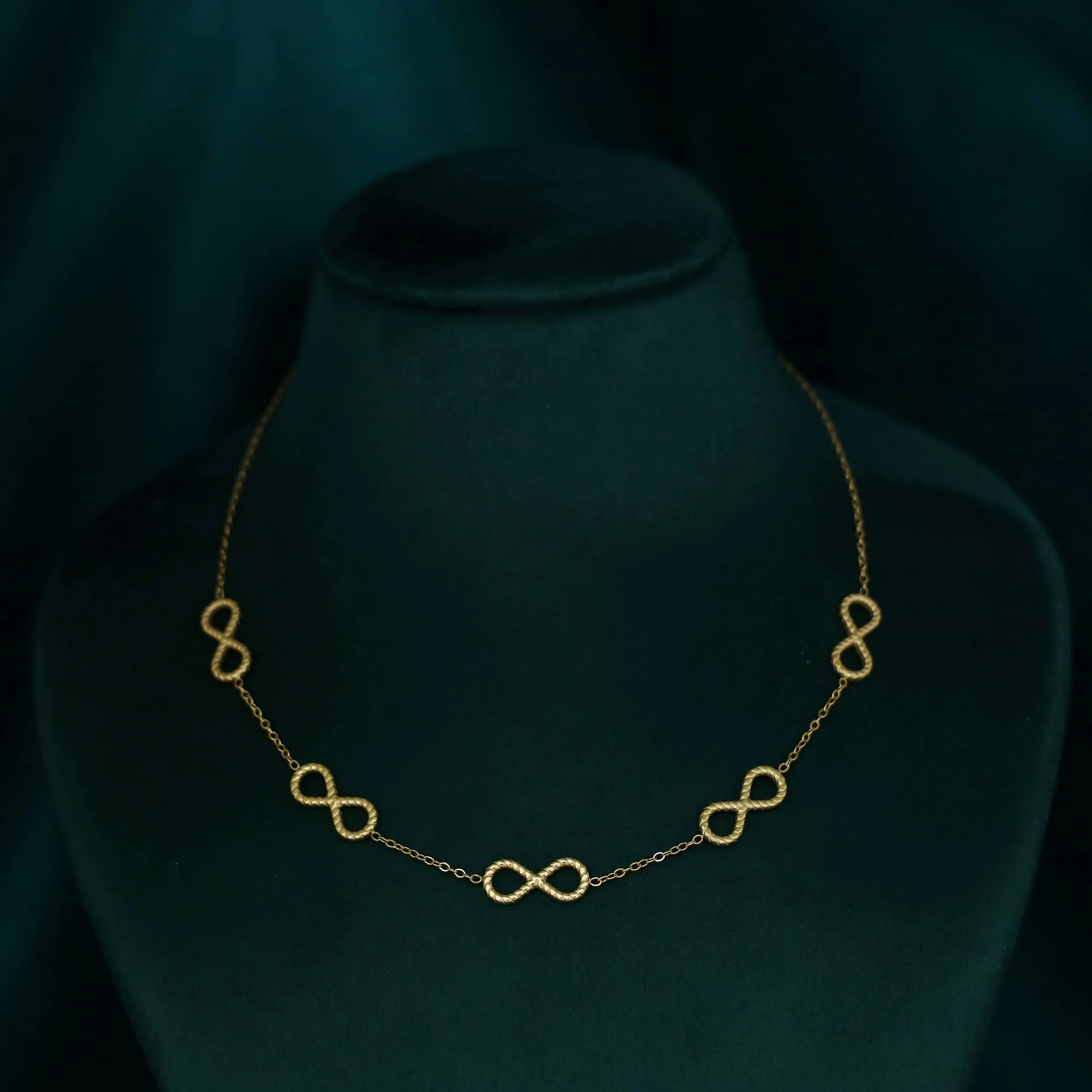 Aloyye 5 Infinity Neckpiece - Image 4