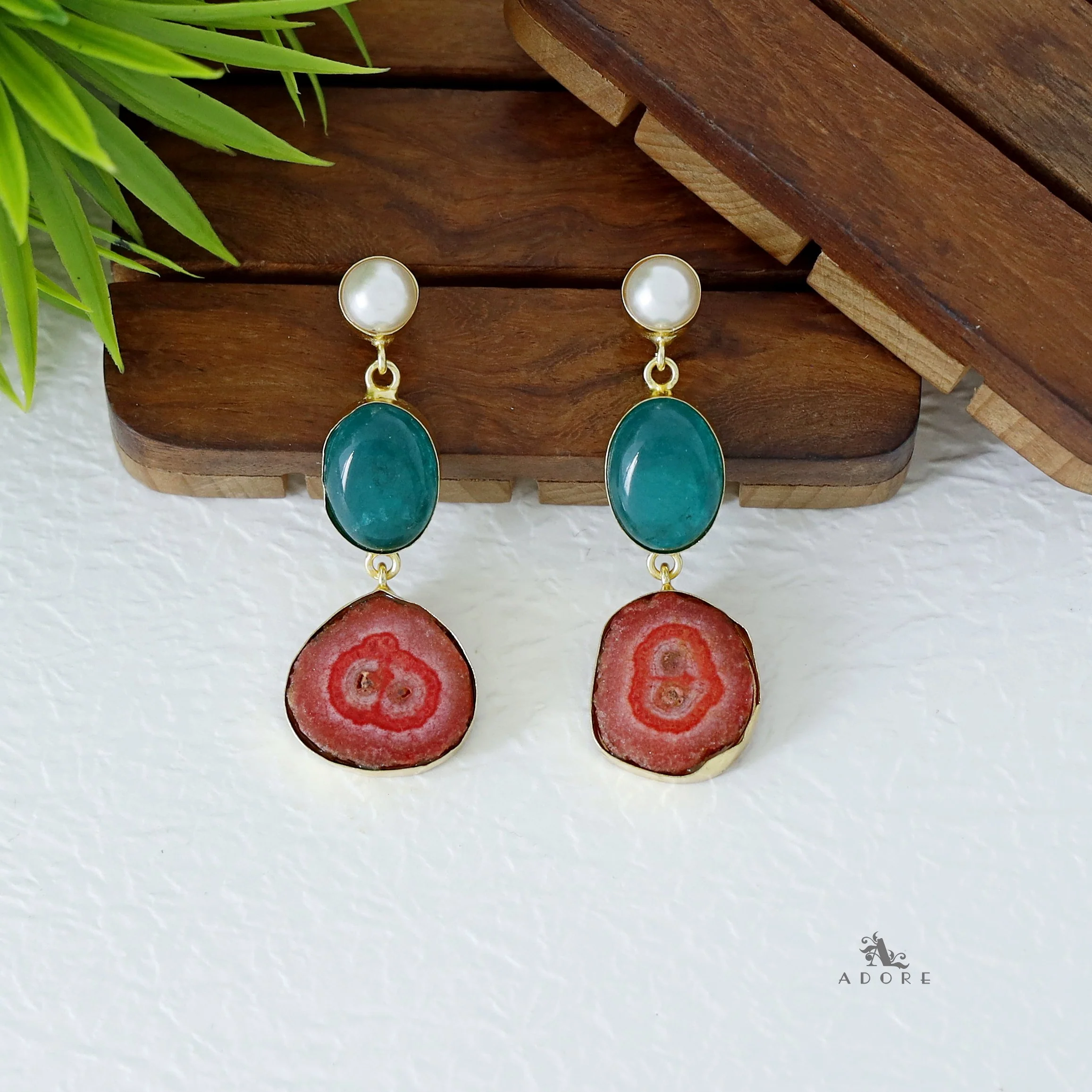 Alyn Pearl Solar Agate Earring - Image 11