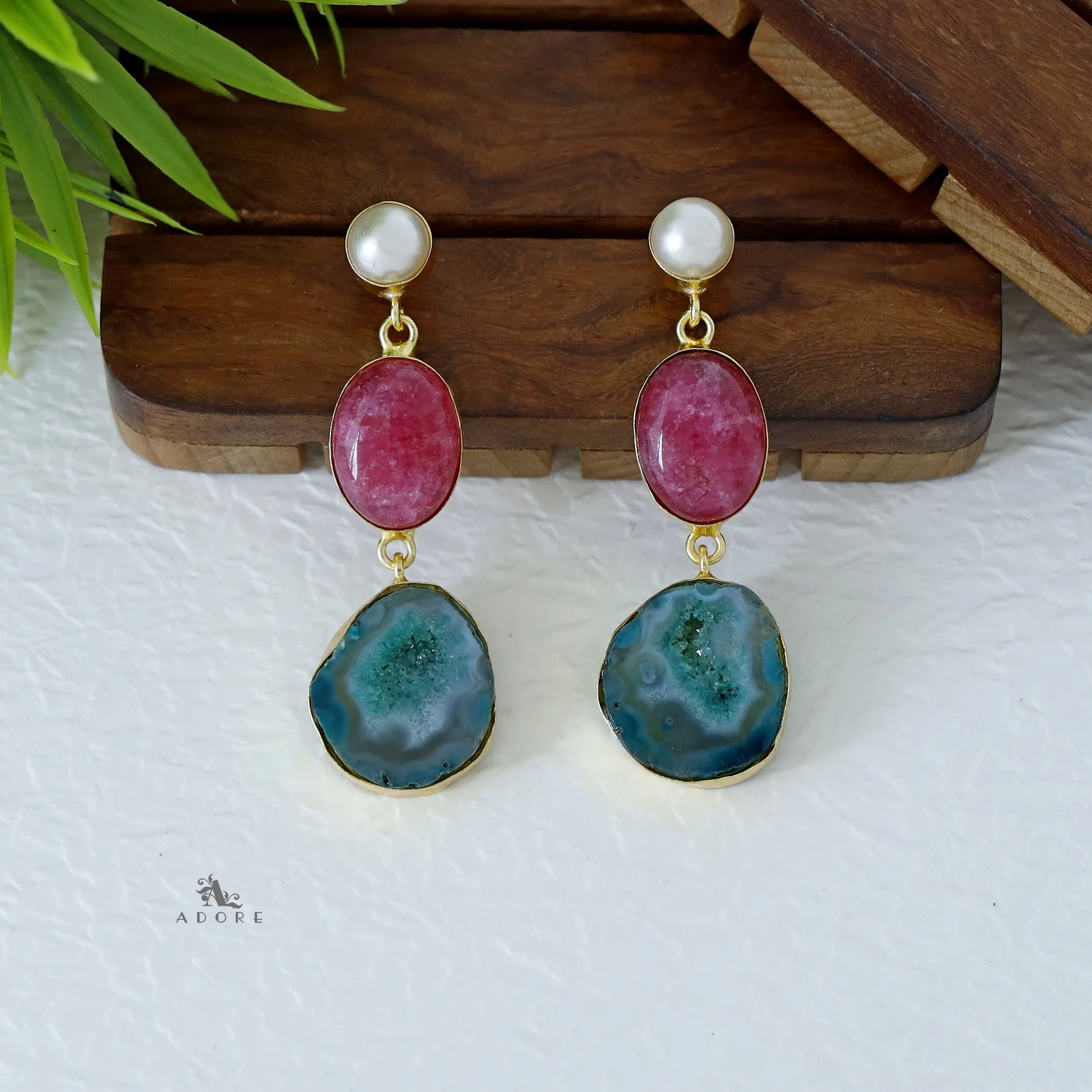 Alyn Pearl Solar Agate Earring - Image 16