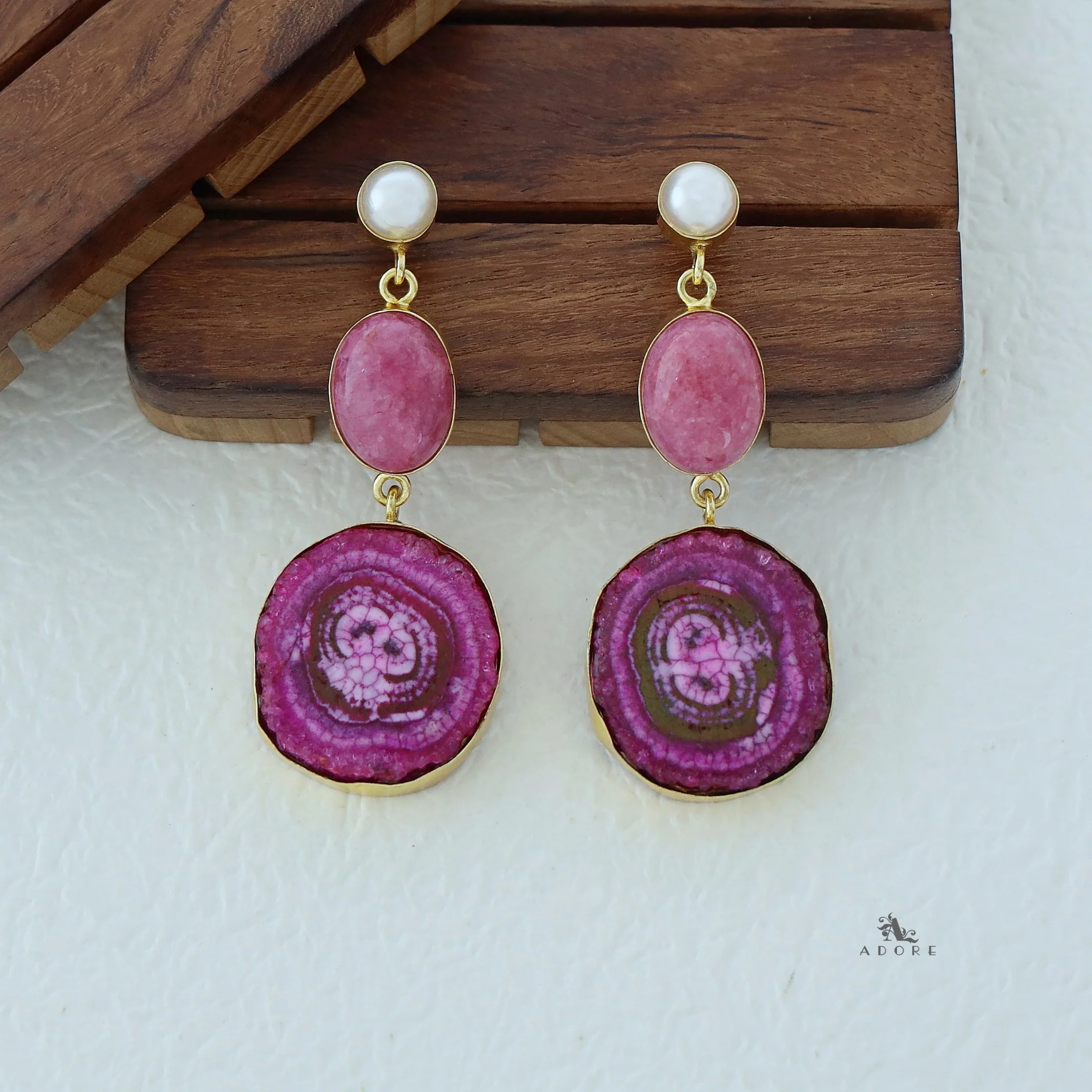 Alyn Pearl Solar Agate Earring - Image 9